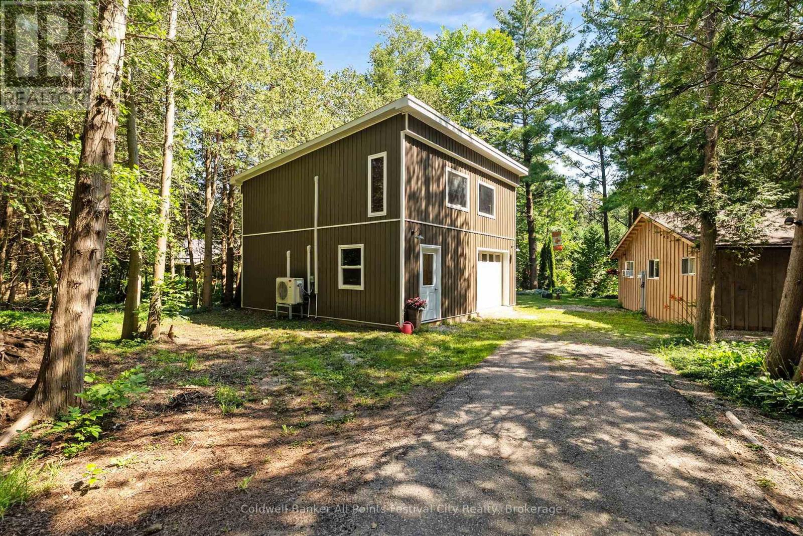 33587 ROWCLIFFE DRIVE - 27