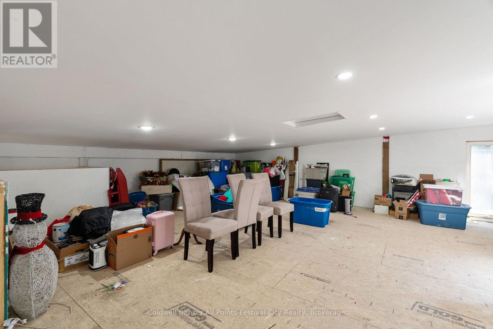 33587 ROWCLIFFE DRIVE - 28
