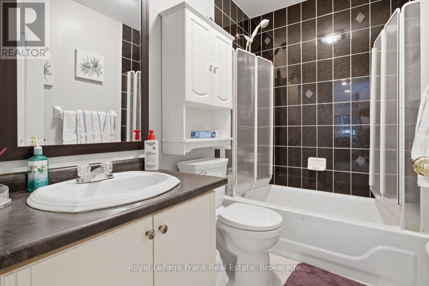 1100 TILLISON AVENUE - 16
