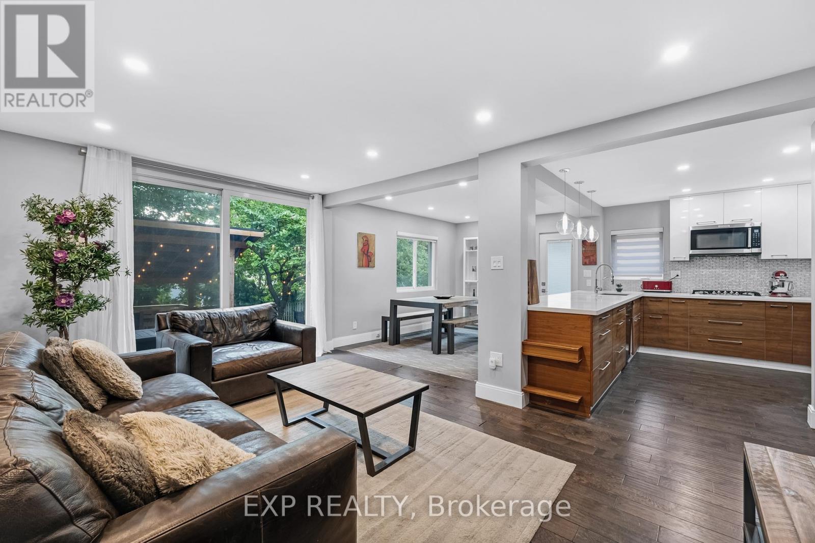 160 COTTONWOOD DRIVE - 12