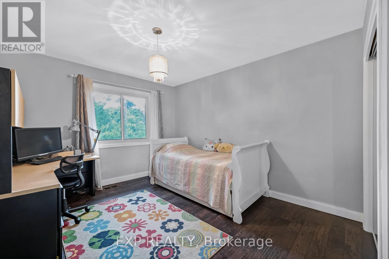 160 COTTONWOOD DRIVE - 21