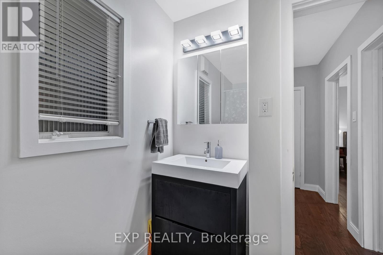 160 COTTONWOOD DRIVE - 23