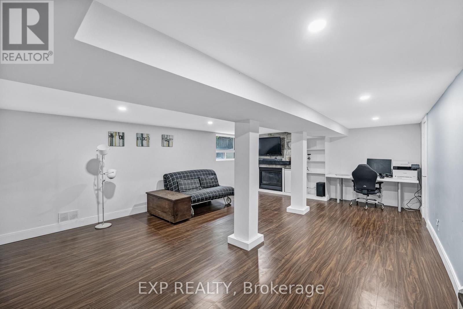 160 COTTONWOOD DRIVE - 30