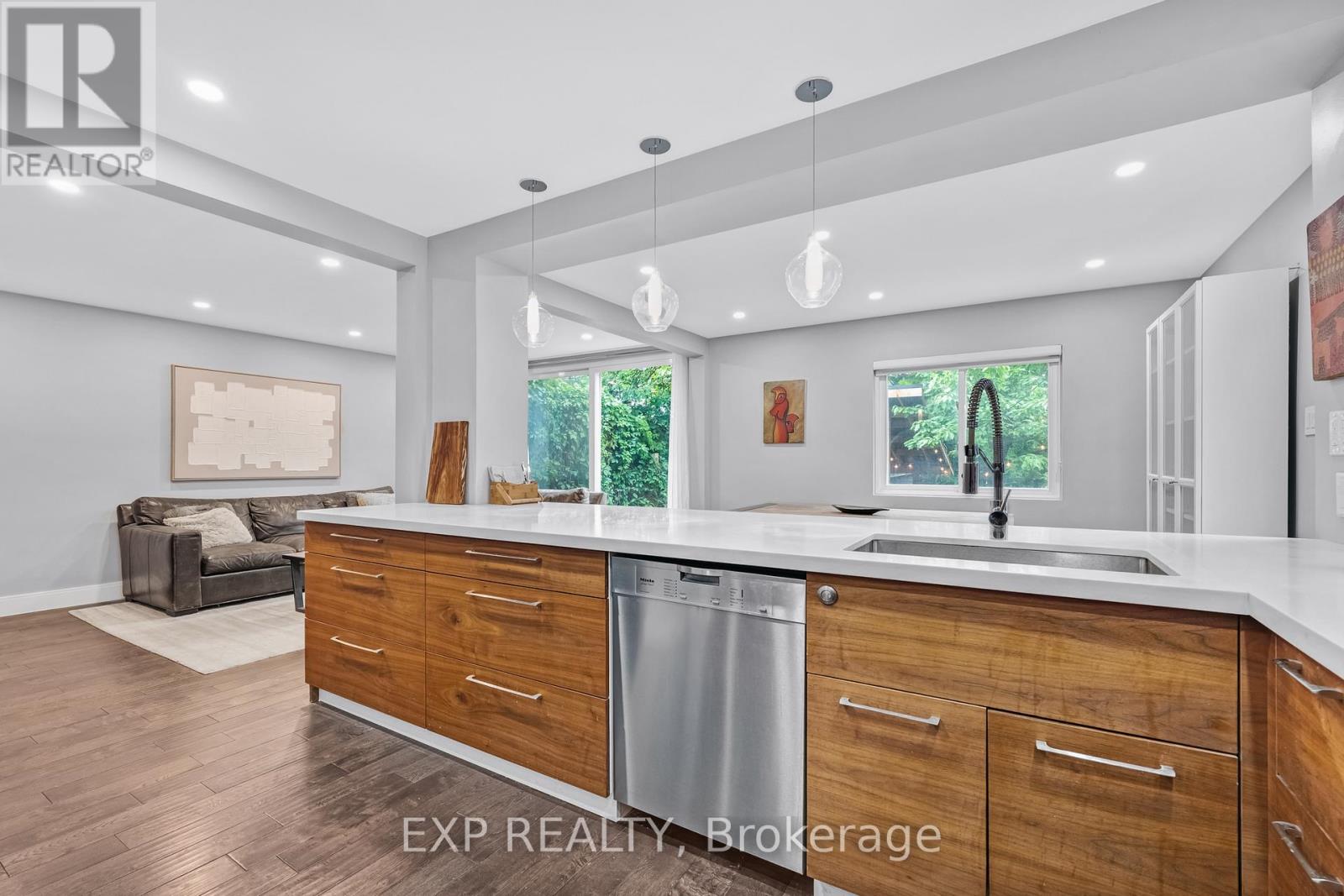 160 COTTONWOOD DRIVE - 9