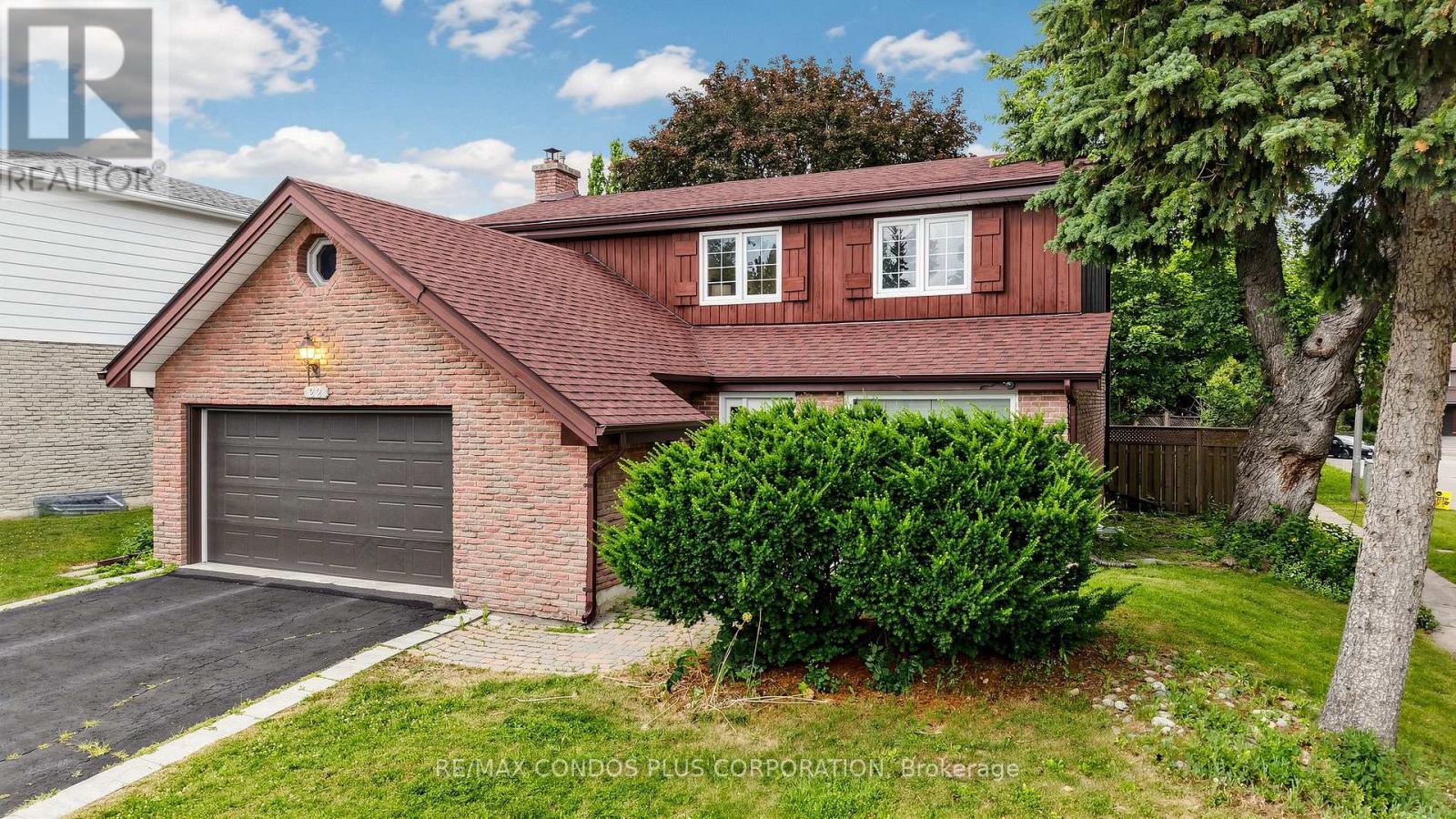 22 DENLOW BOULEVARD - 2