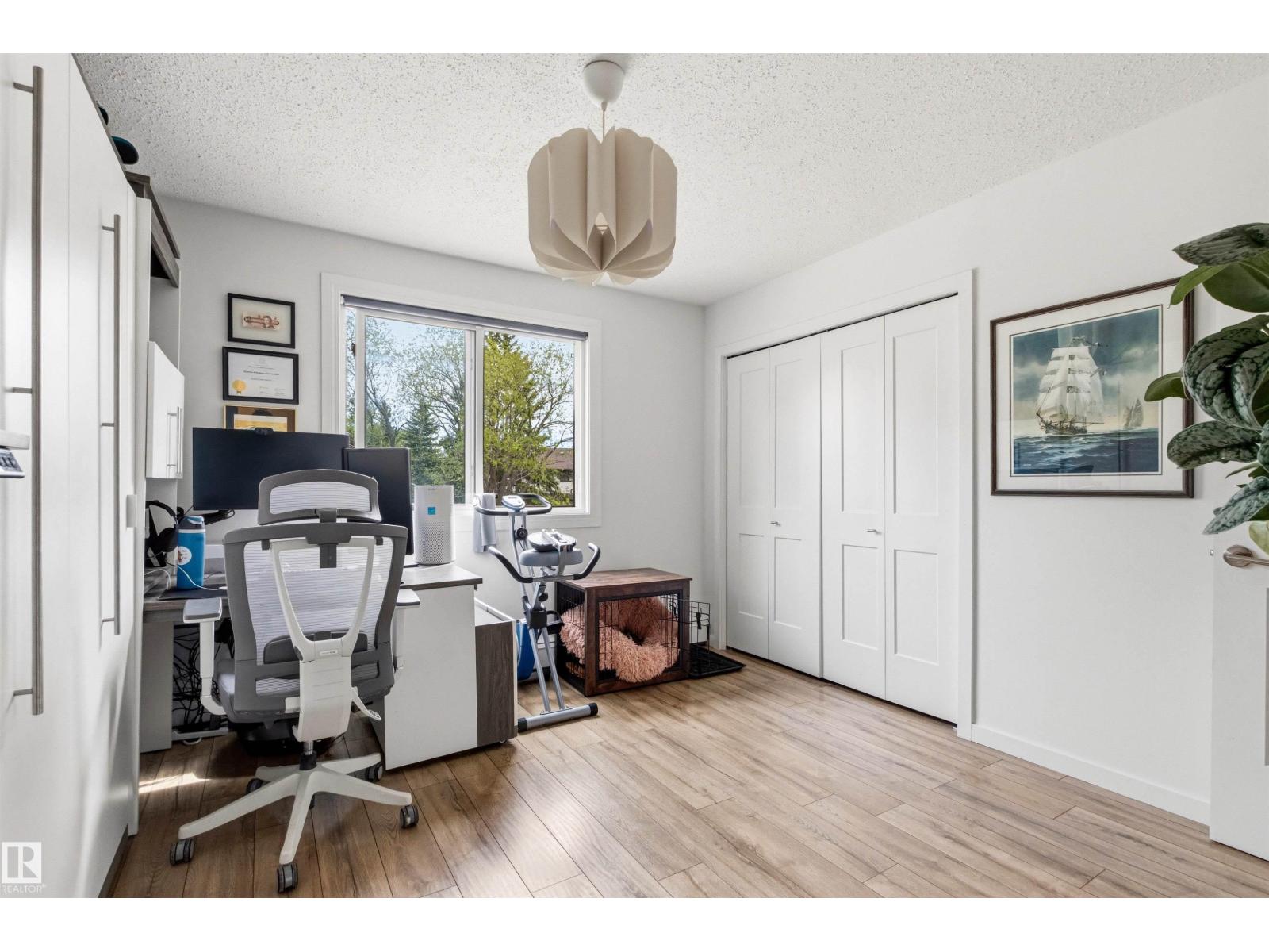 #217 14819 51 AV NW - 31
