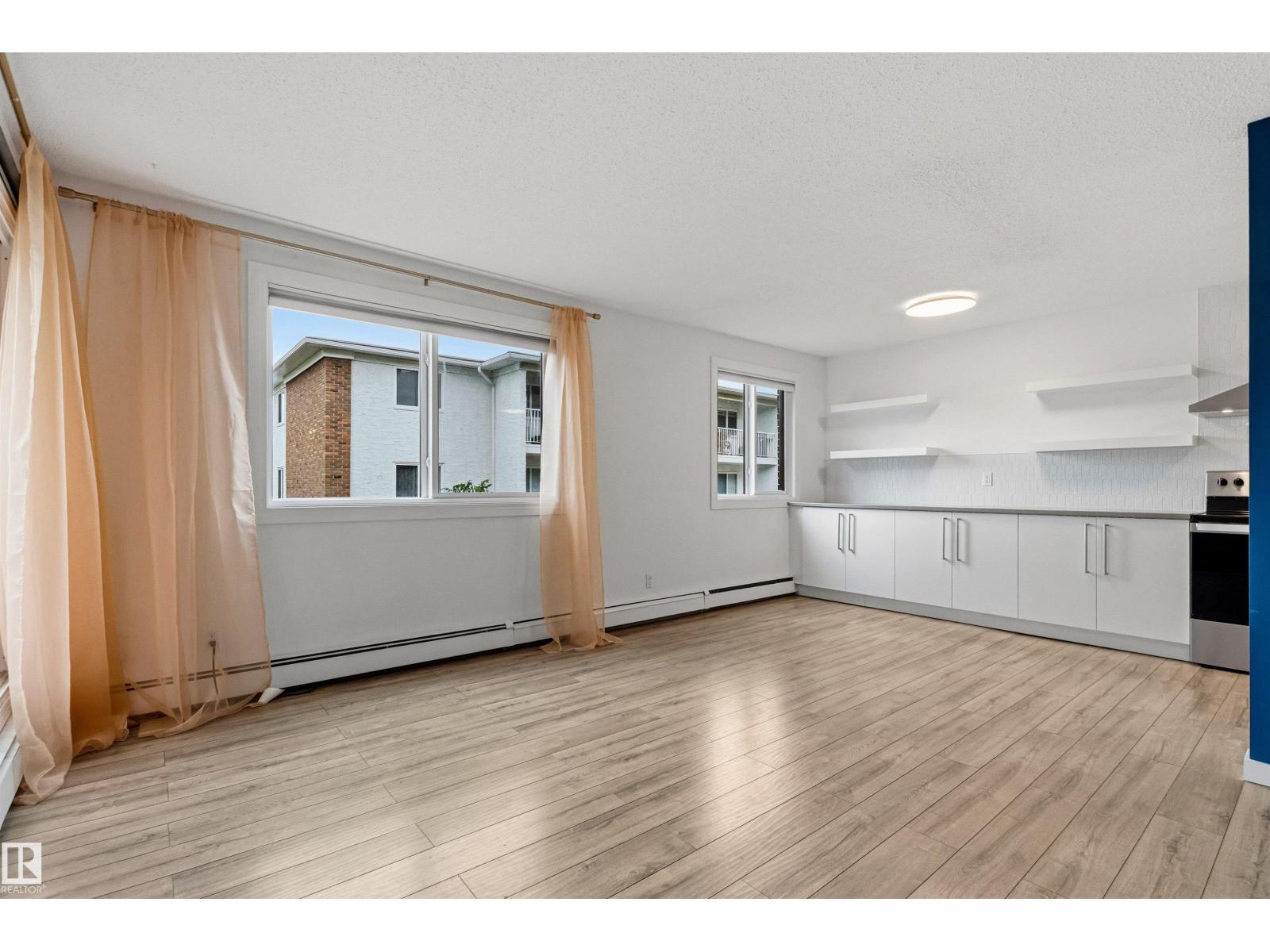 #217 14819 51 AV NW - 13