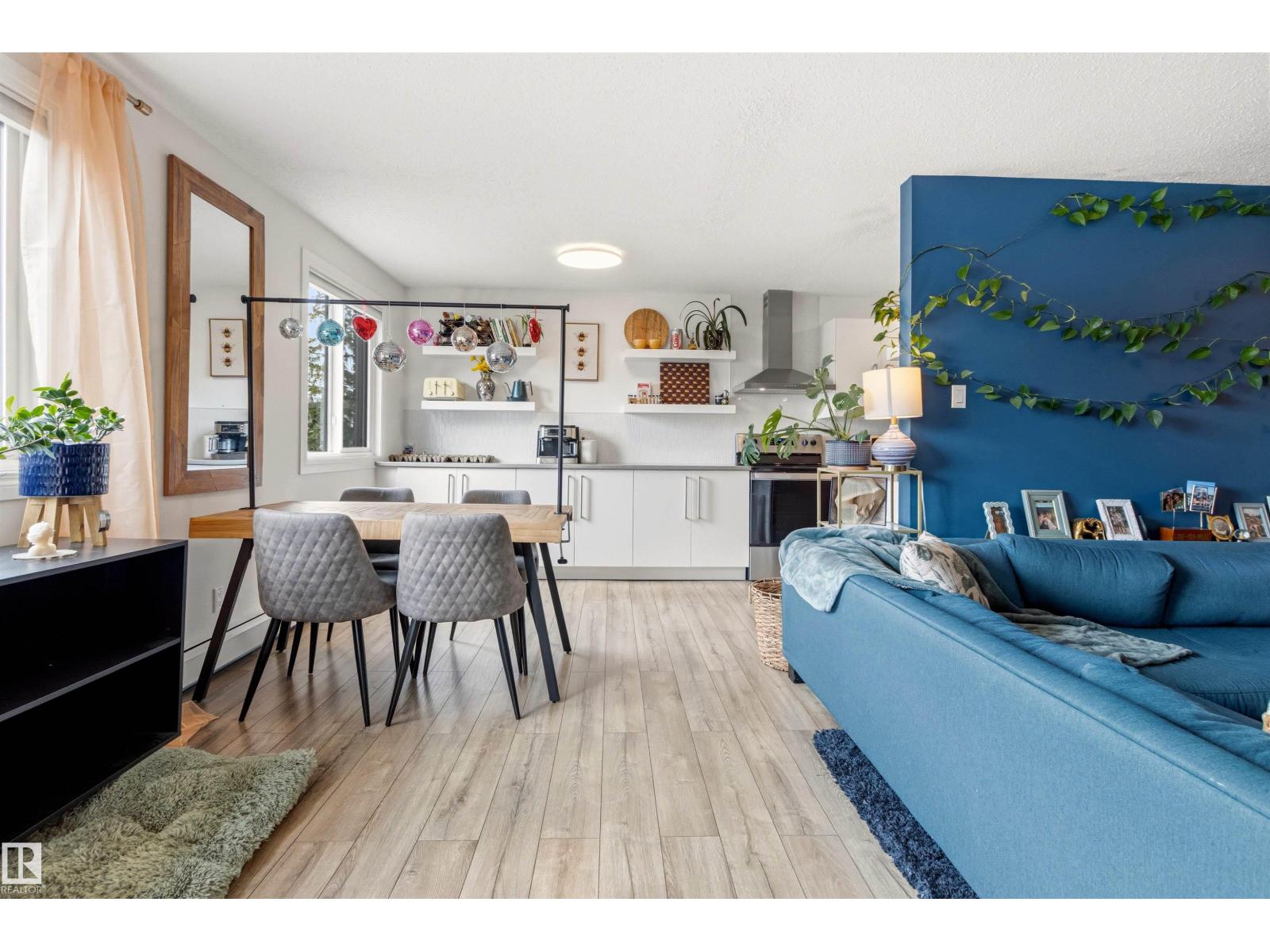 #217 14819 51 AV NW - 15