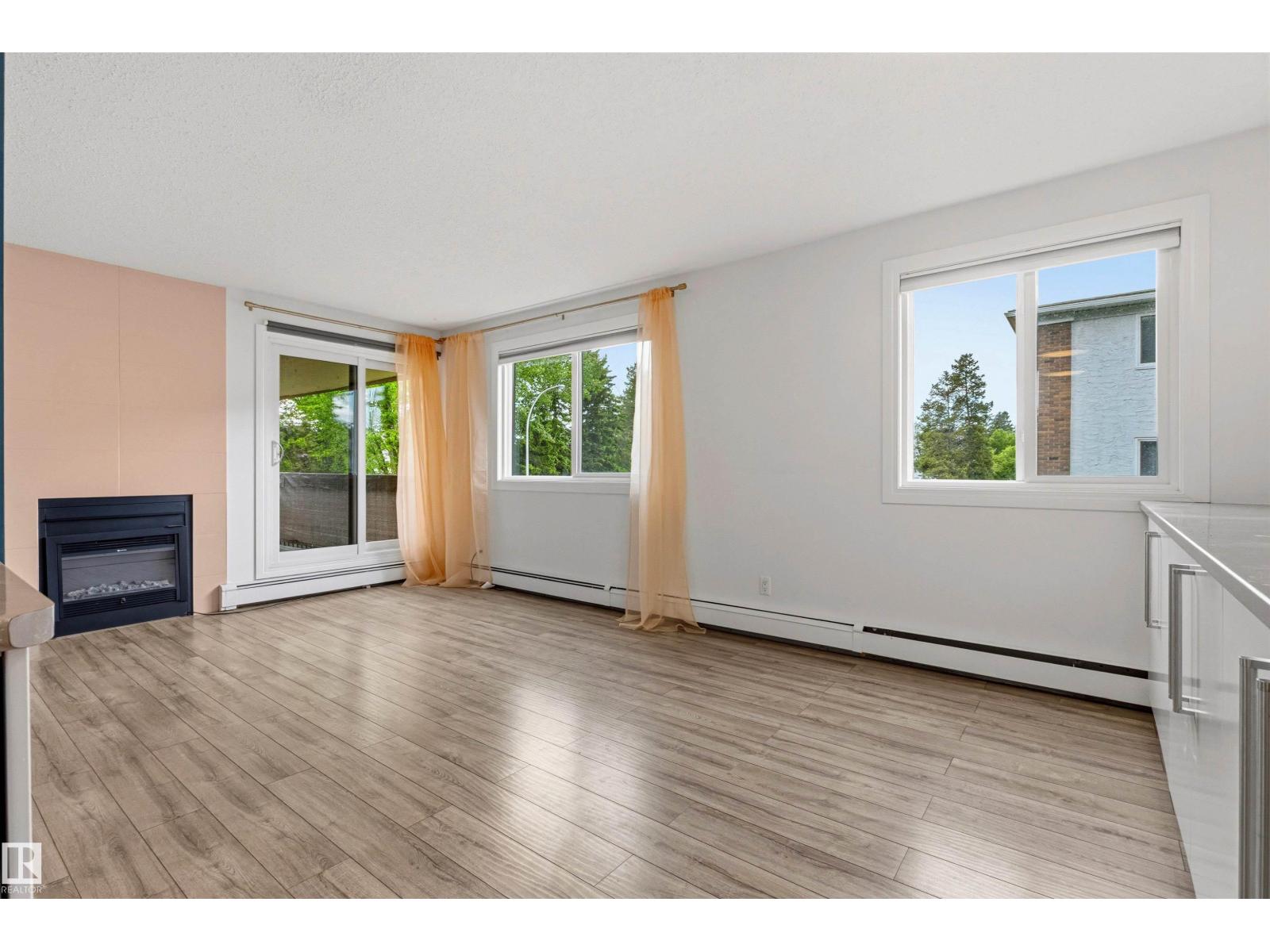 #217 14819 51 AV NW - 11