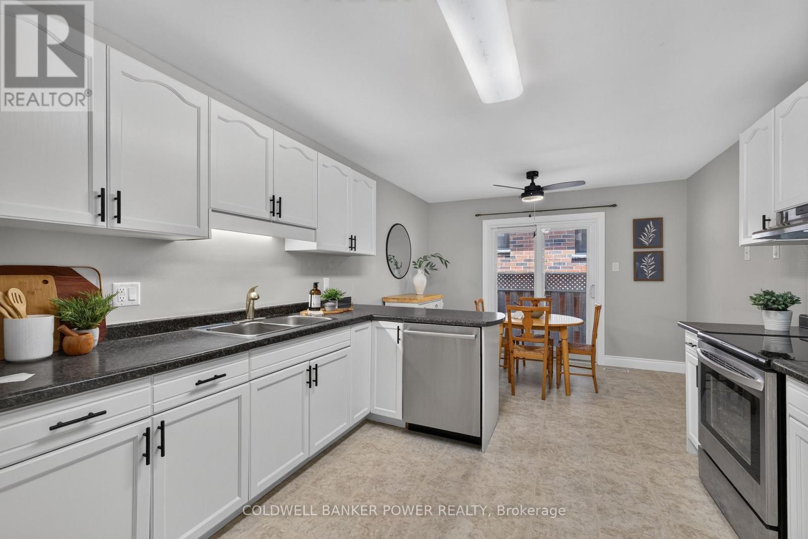 39 SHEPHERD AVENUE - 11