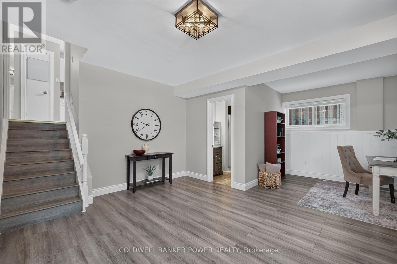 39 SHEPHERD AVENUE - 27