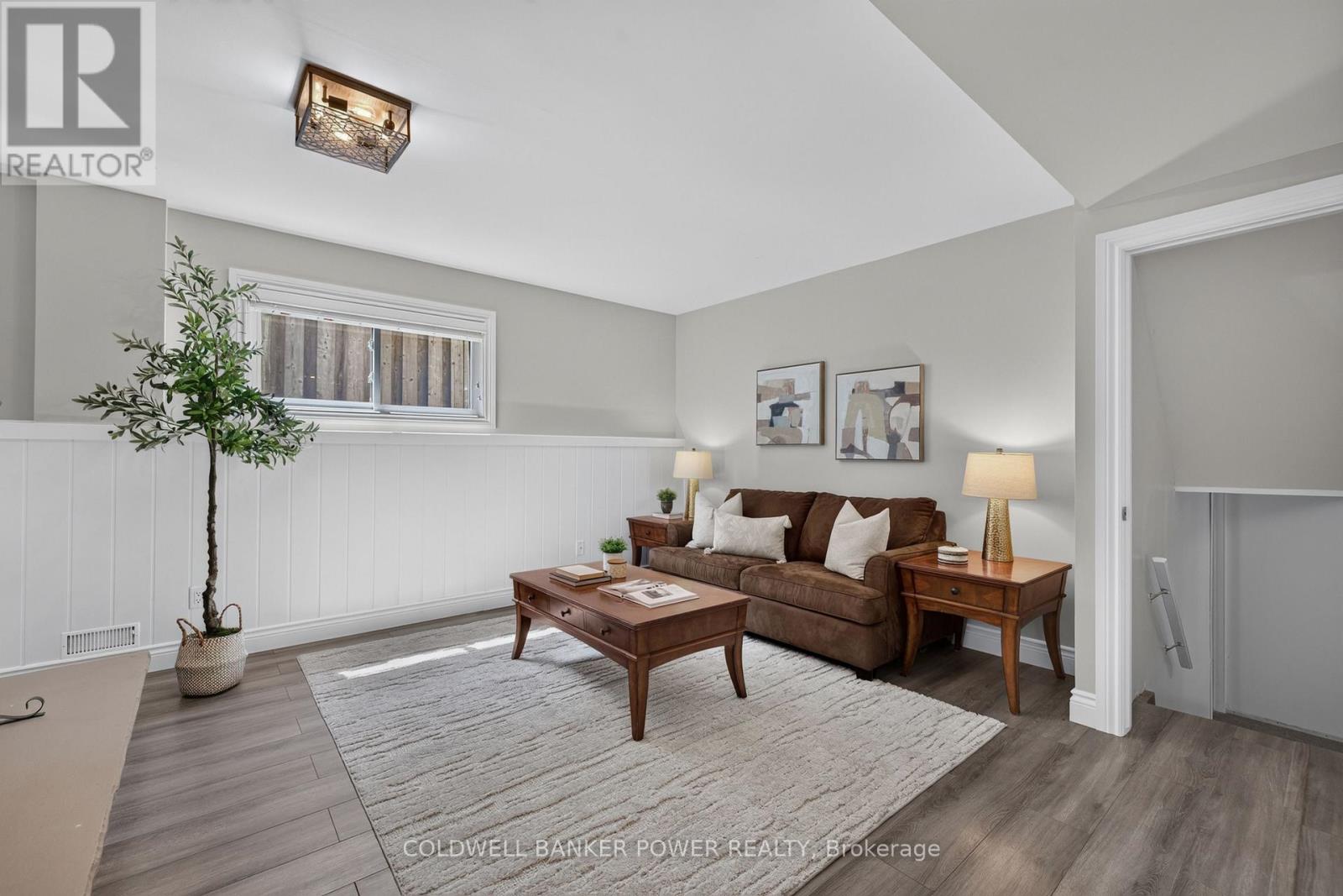 39 SHEPHERD AVENUE - 31