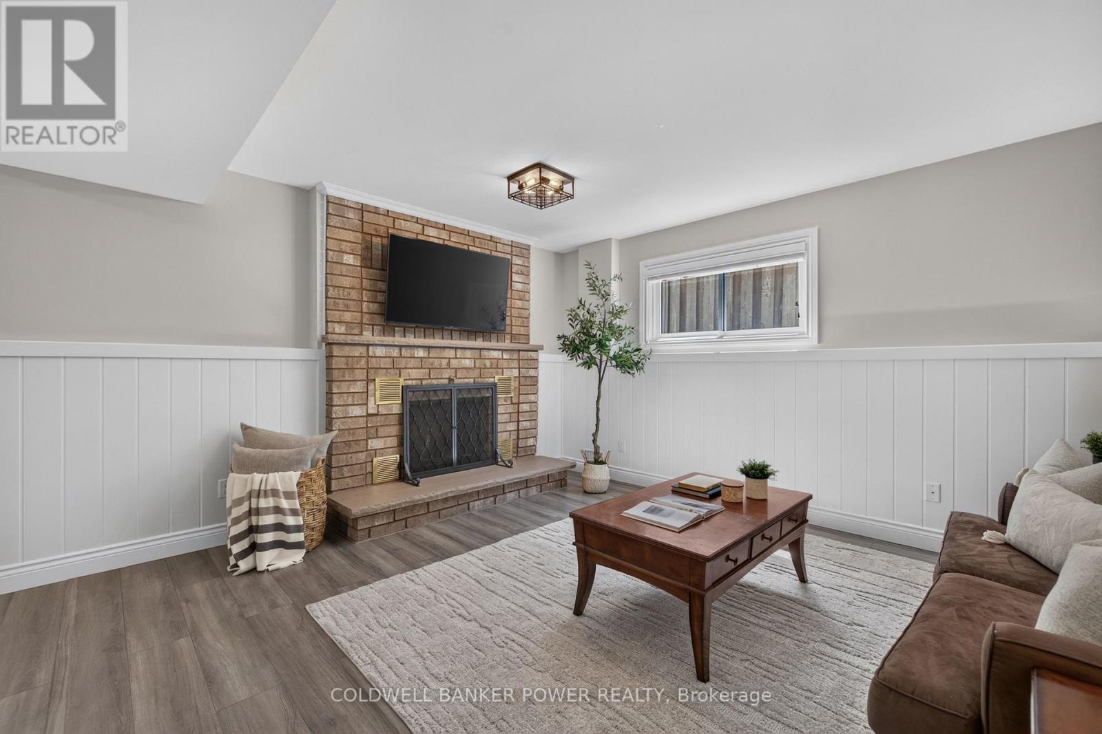 39 SHEPHERD AVENUE - 34