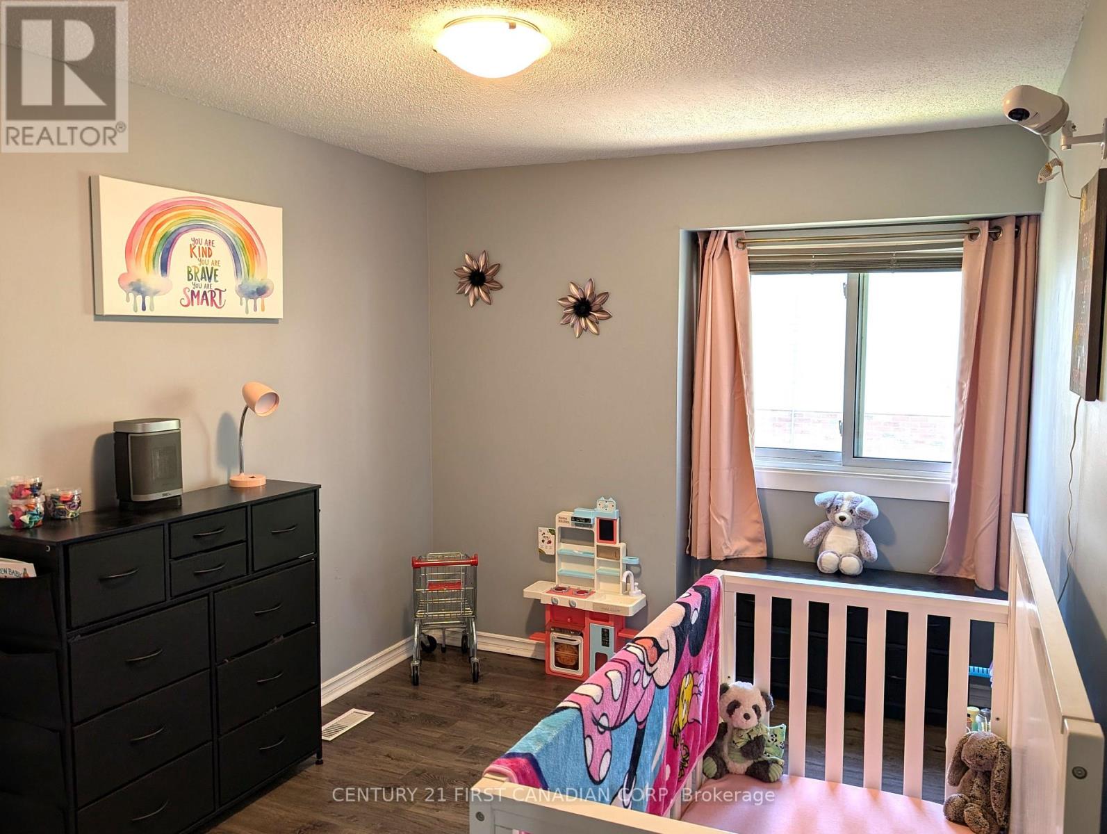 #49 110 DEVERON CRESCENT - 14