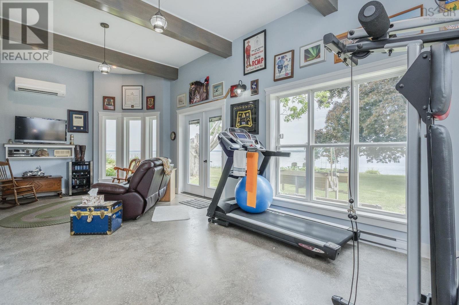 116 Pleasant Street - 26