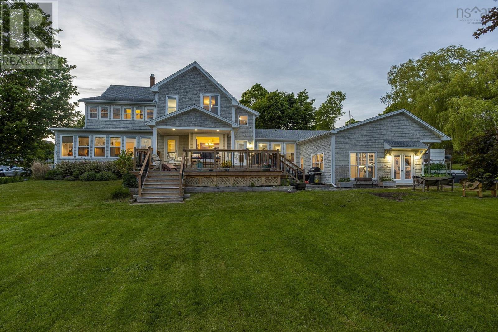 116 Pleasant Street - 3