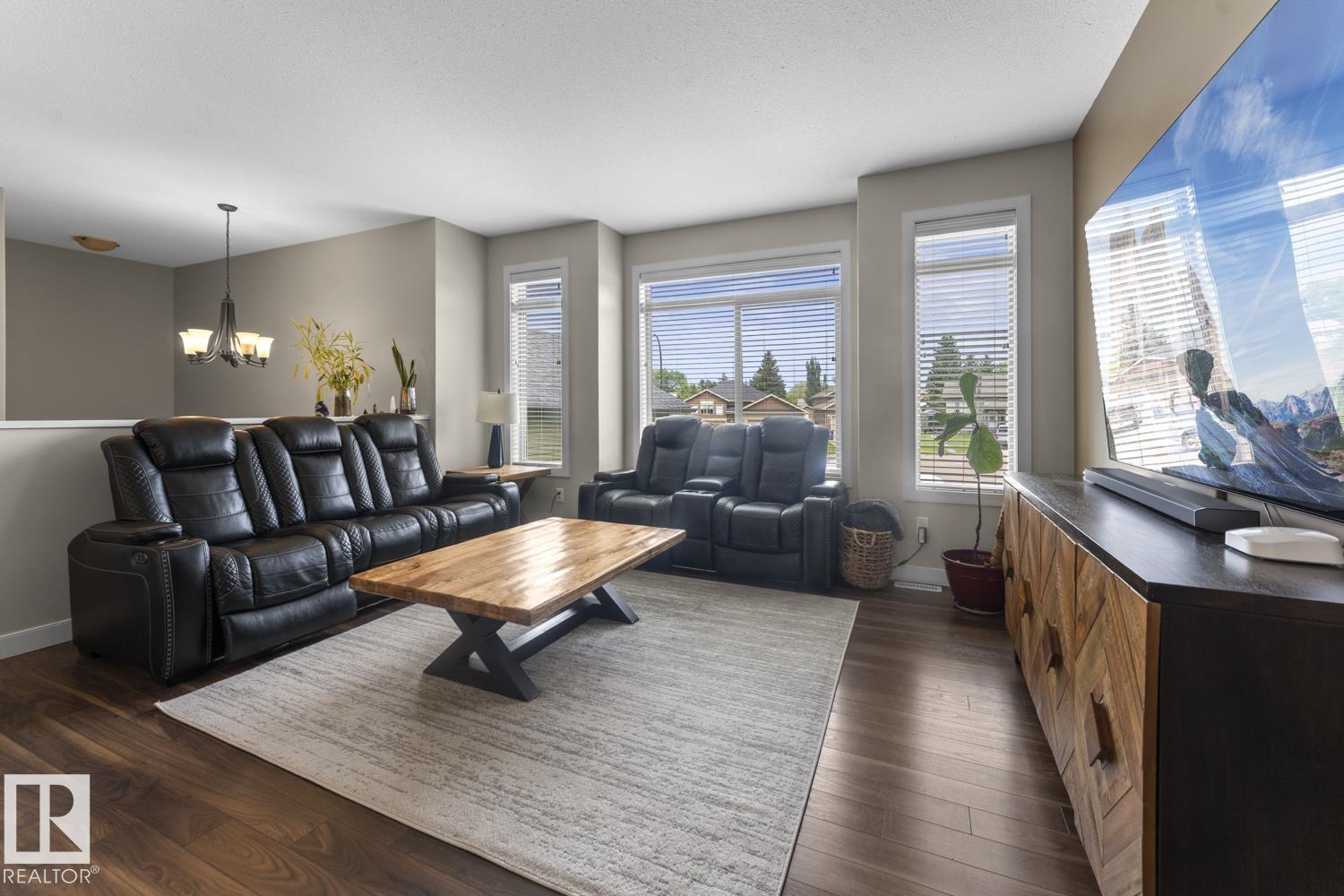 35 Falcon RD - 28
