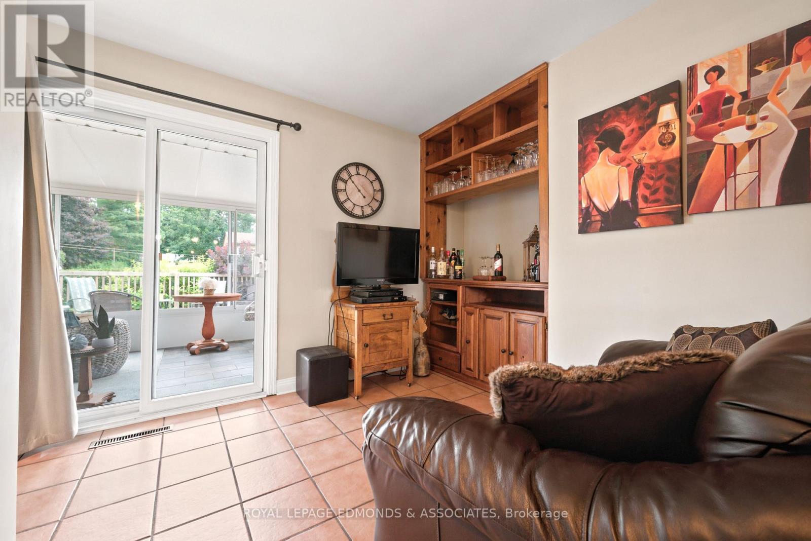 532 HERBERT STREET, Ottawa. Luxury613. By Peter Sagos - Image 20