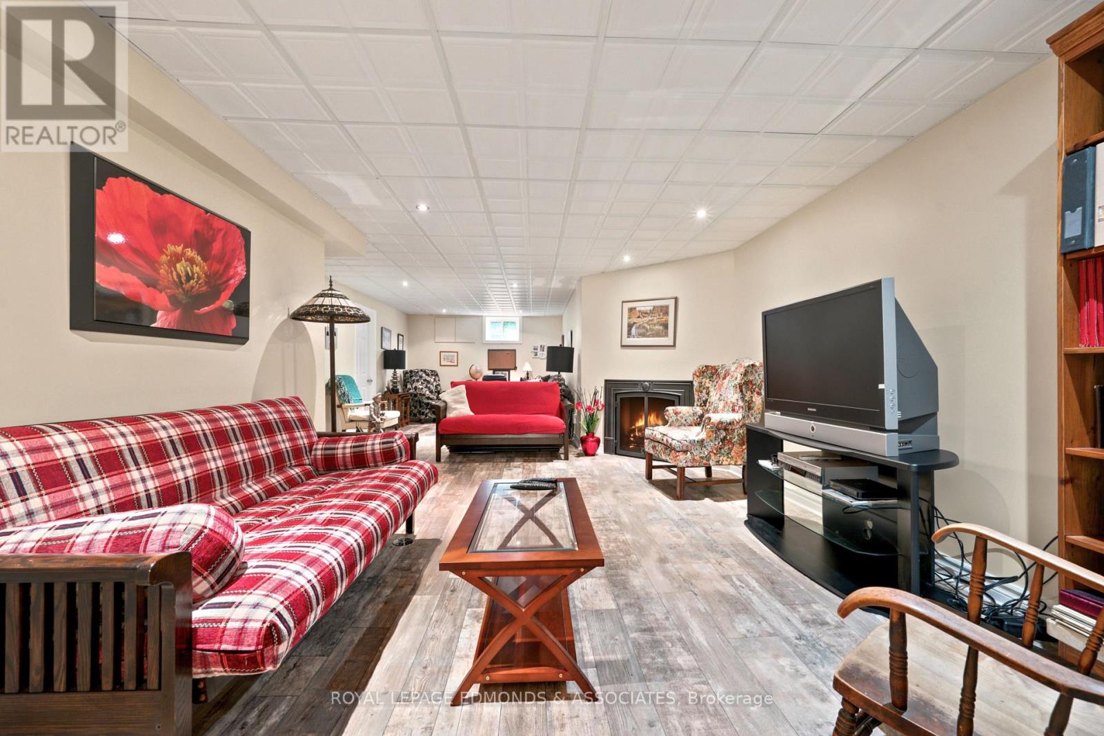 532 HERBERT STREET, Ottawa. Luxury613. By Peter Sagos - Image 35