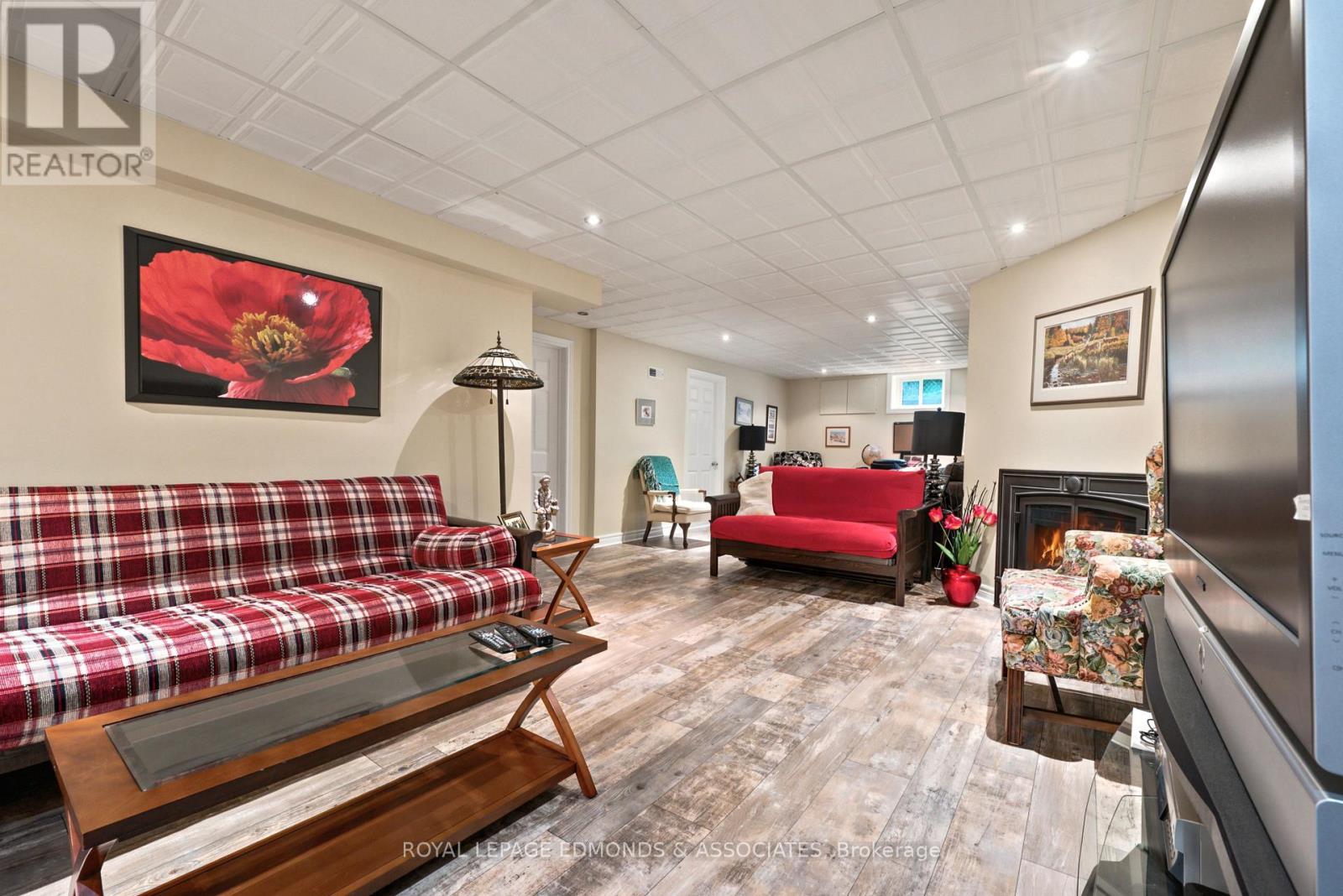 532 HERBERT STREET, Ottawa. Luxury613. By Peter Sagos - Image 36