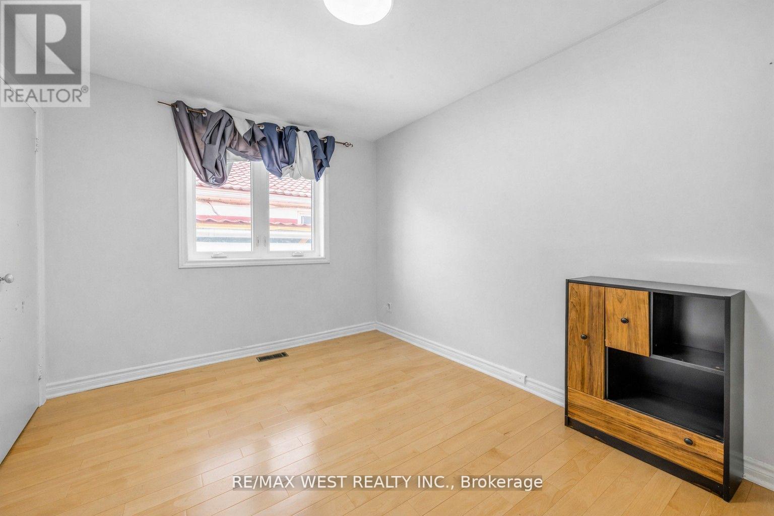 578 BELLAMY ROAD N - 10