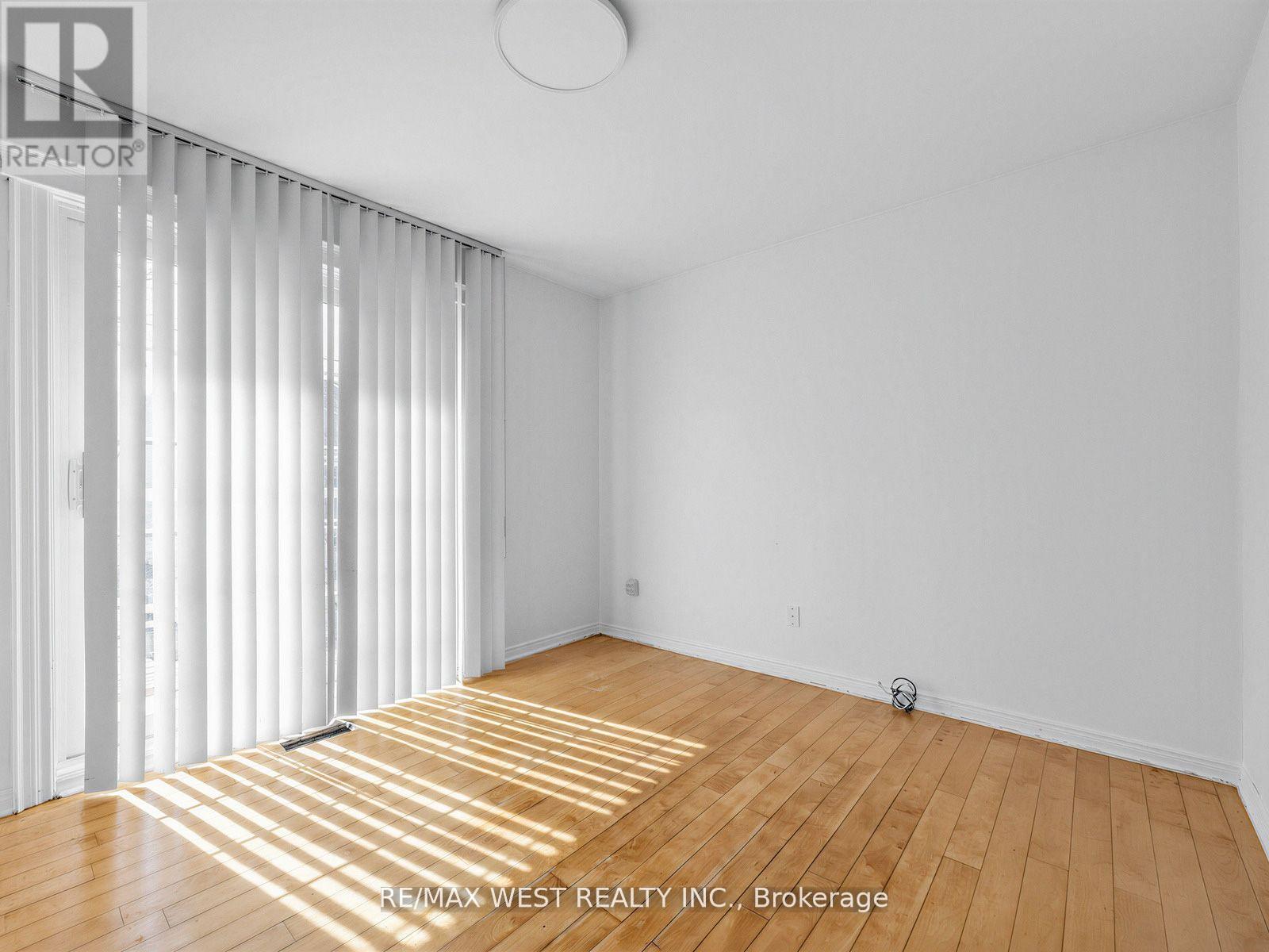 578 BELLAMY ROAD N - 11