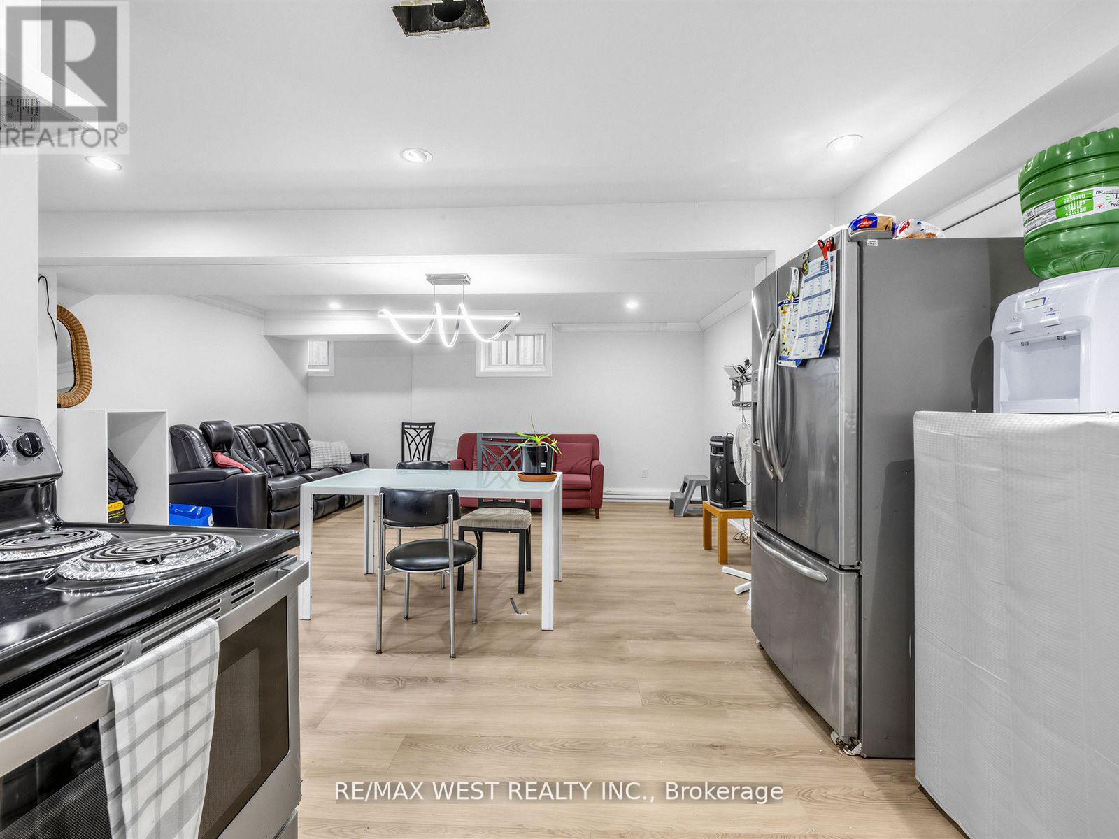 578 BELLAMY ROAD N - 15