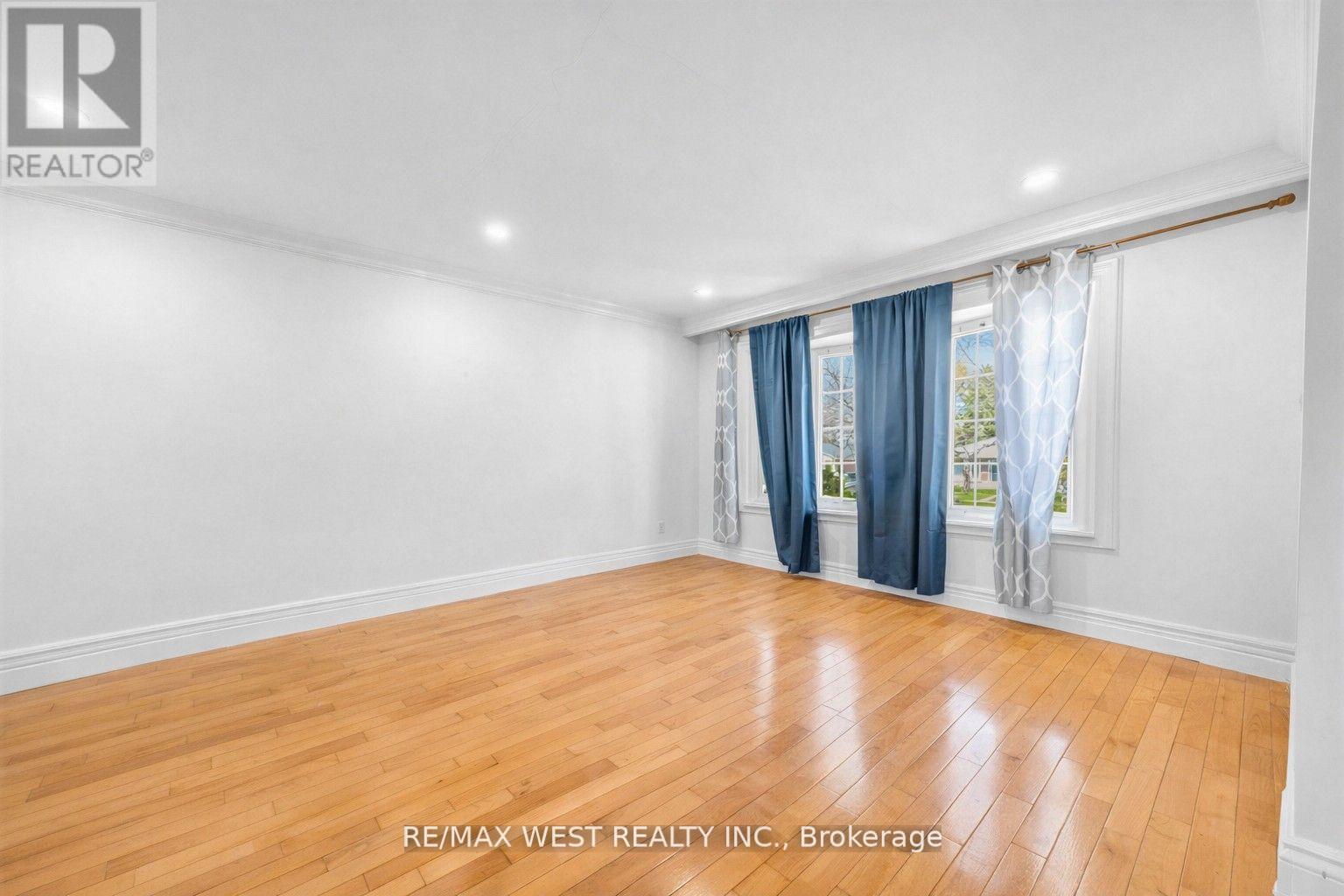 578 BELLAMY ROAD N - 3