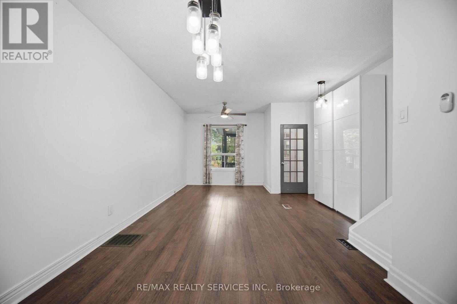 55 MORSE STREET - 10