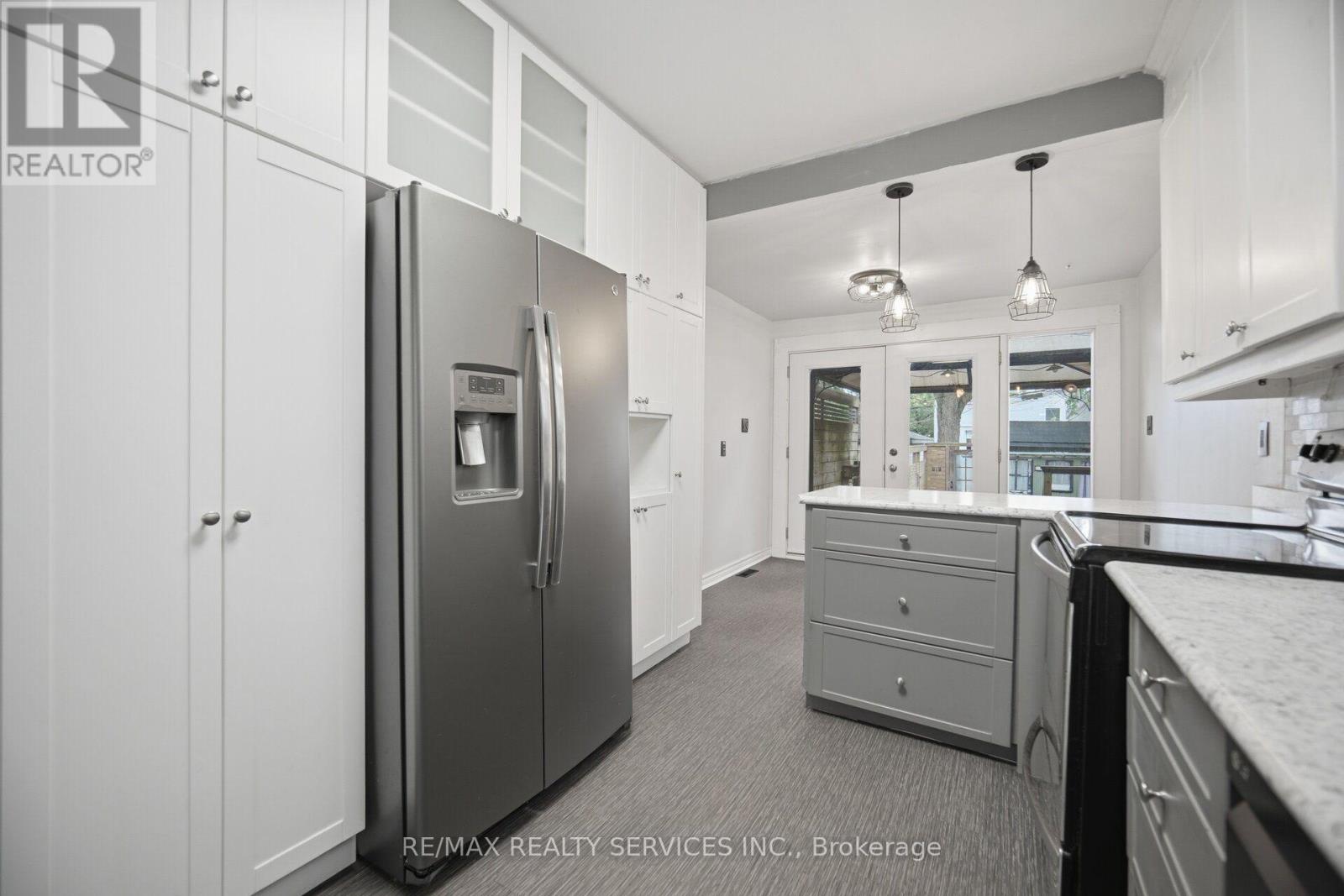 55 MORSE STREET - 14