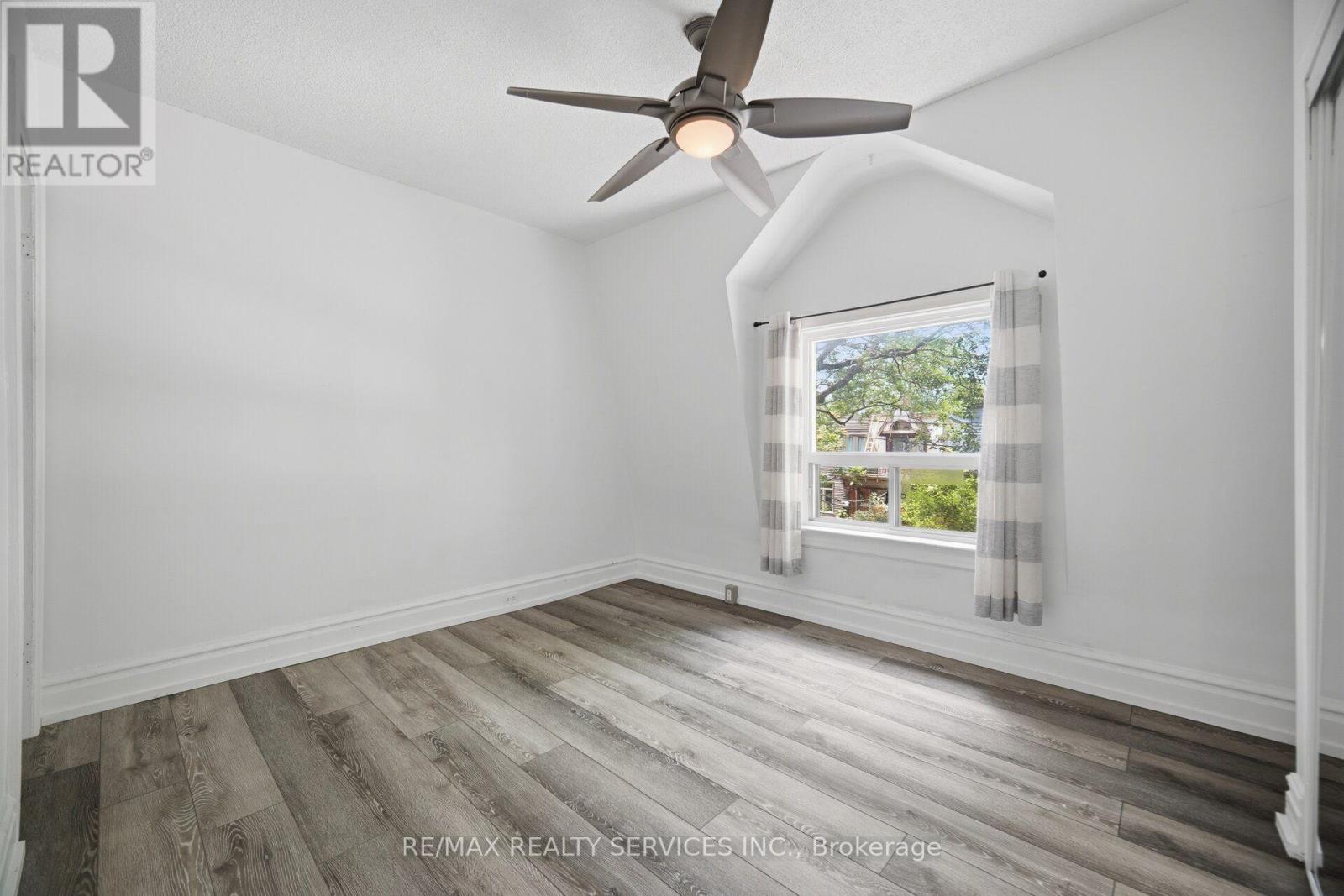 55 MORSE STREET - 21