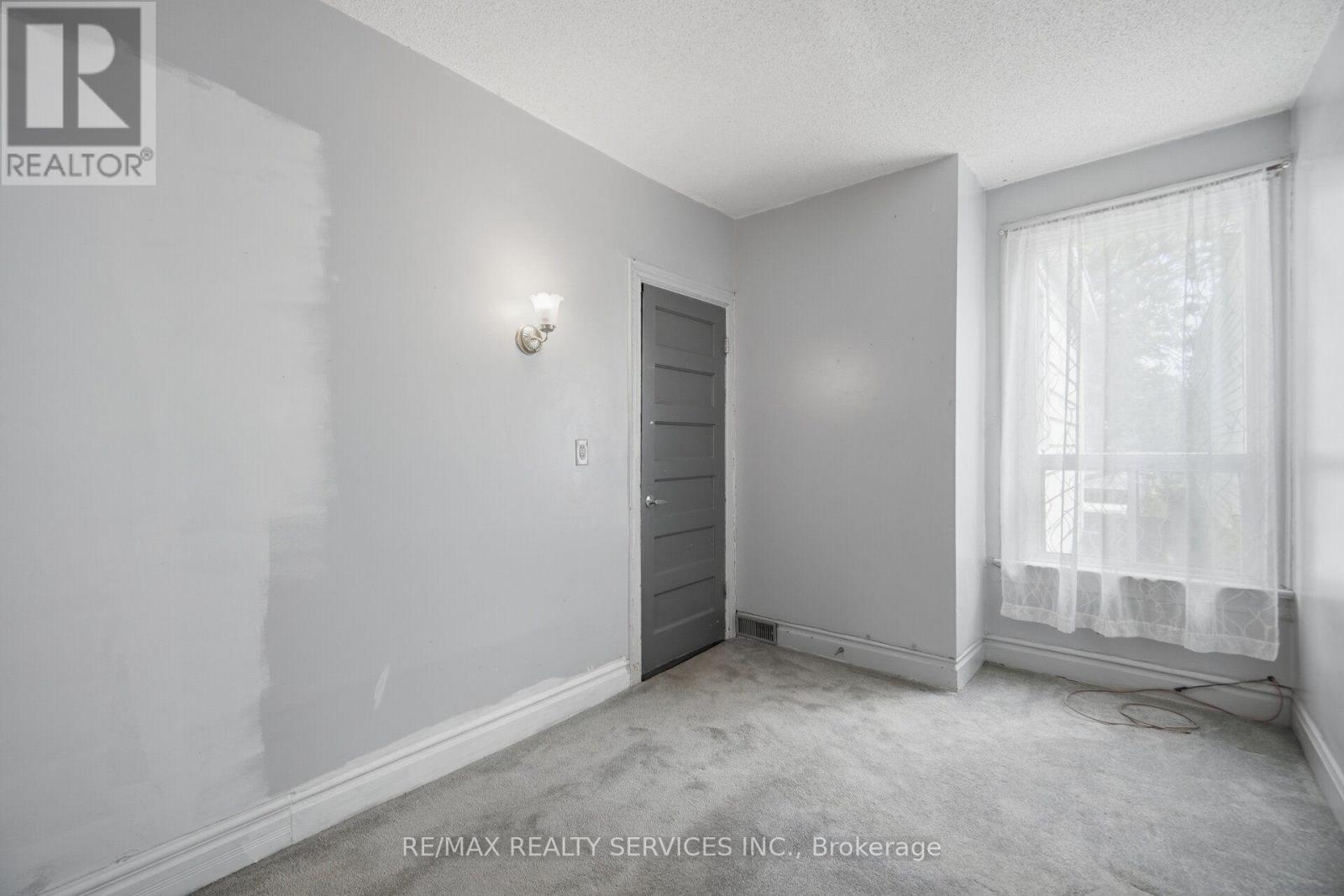 55 MORSE STREET - 25