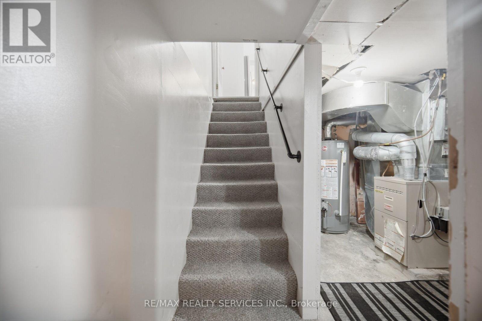 55 MORSE STREET - 30