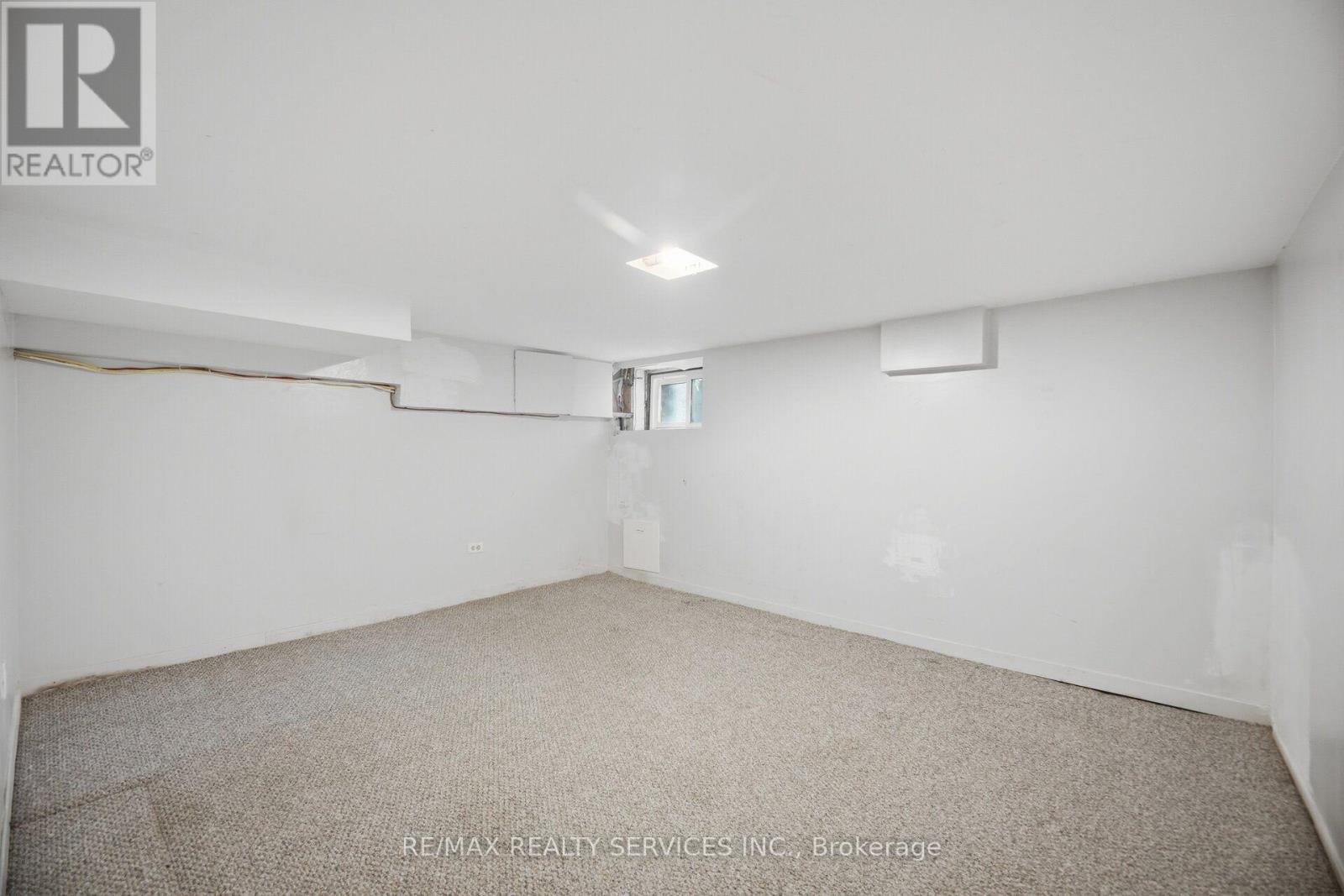 55 MORSE STREET - 31