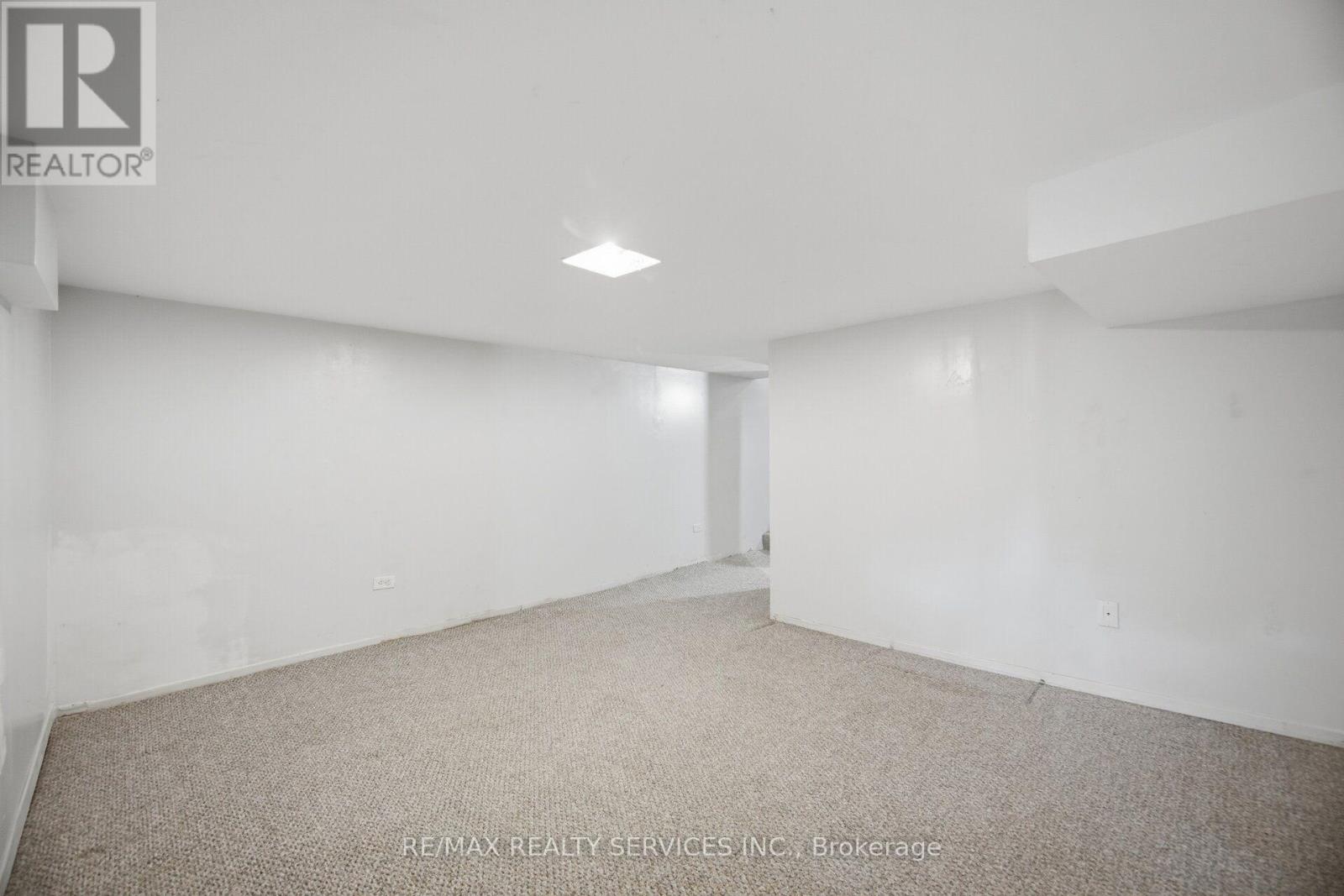 55 MORSE STREET - 32
