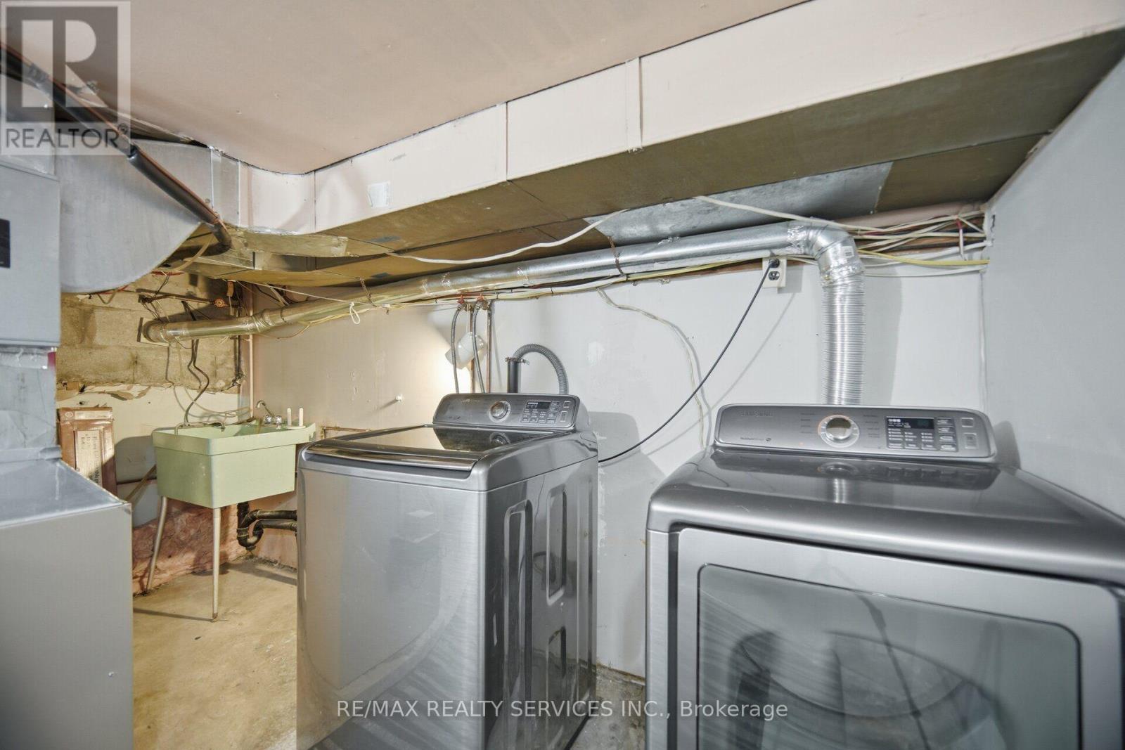 55 MORSE STREET - 35