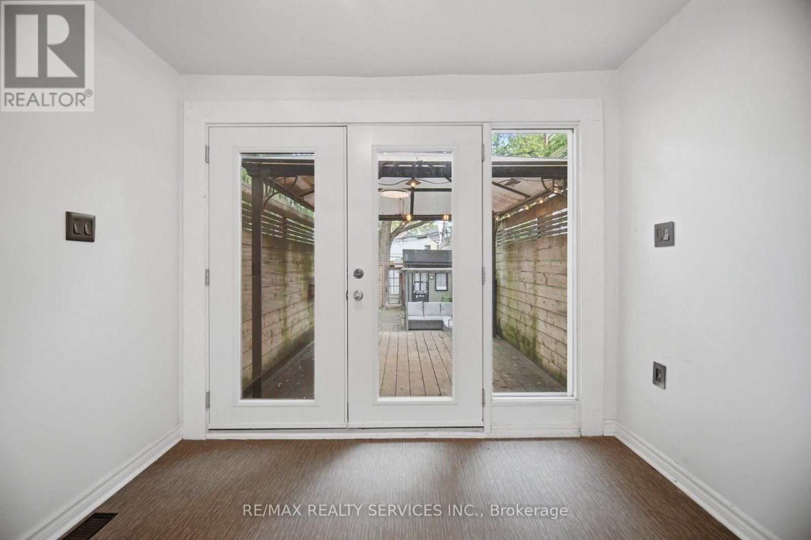 55 MORSE STREET - 36