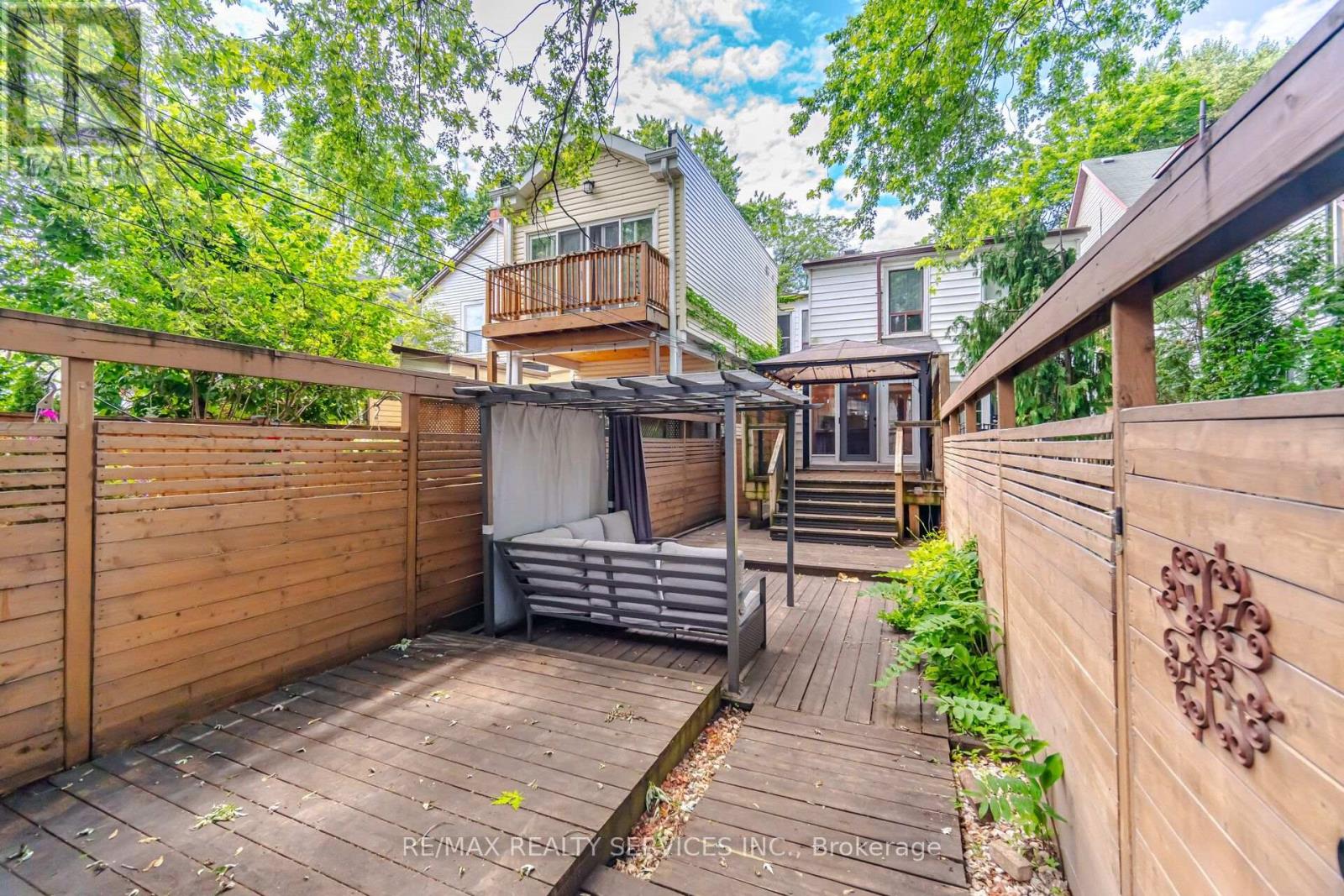 55 MORSE STREET - 44