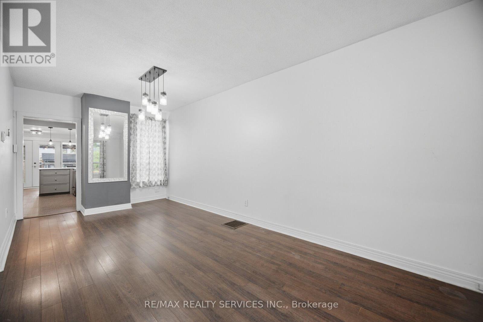 55 MORSE STREET - 7