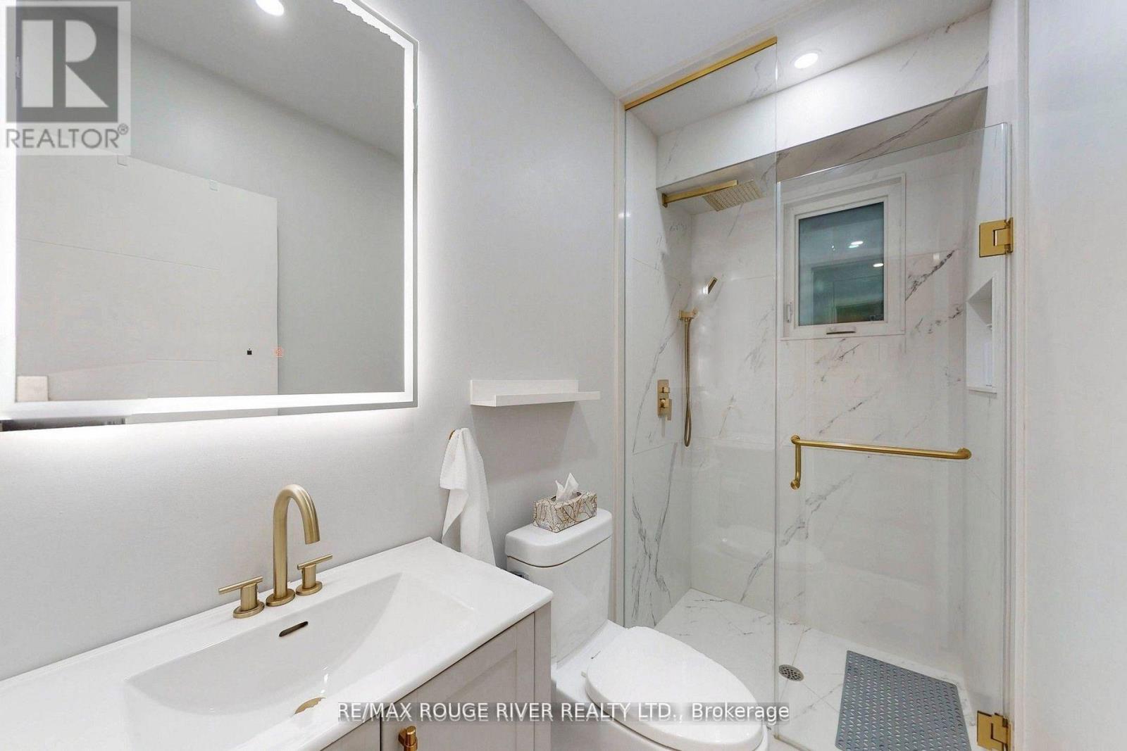 247 BEAVER STREET N - Image 39