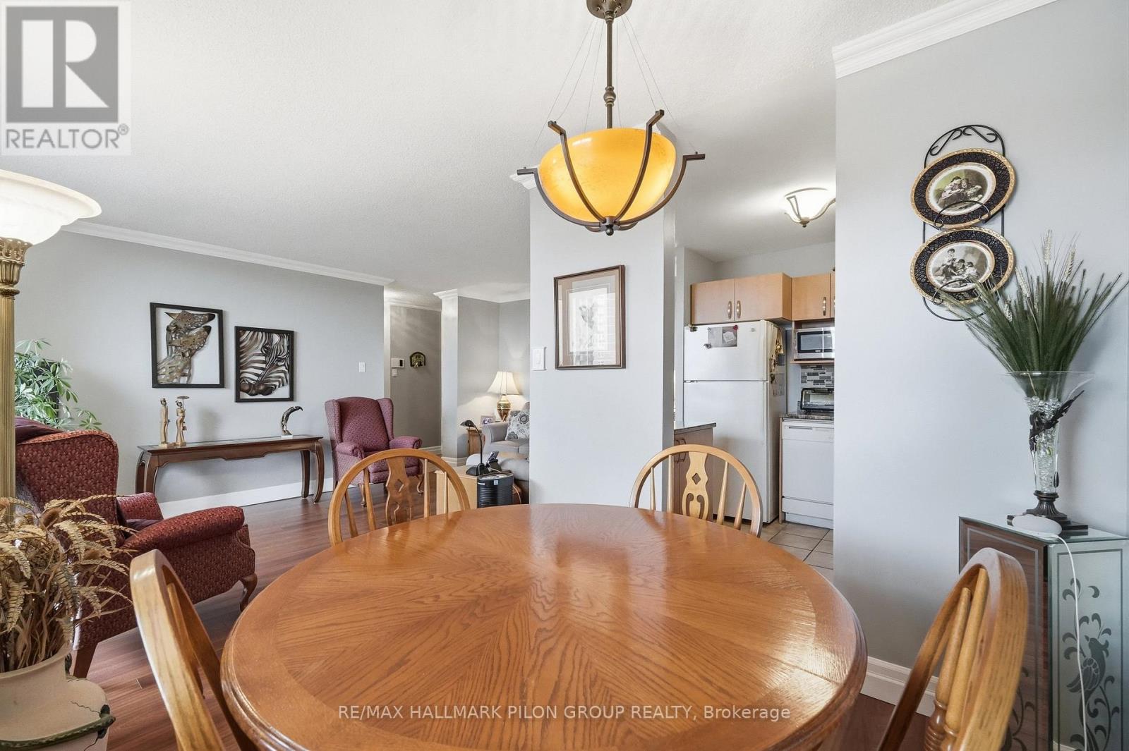 #508 2000 JASMINE CRESCENT - 6