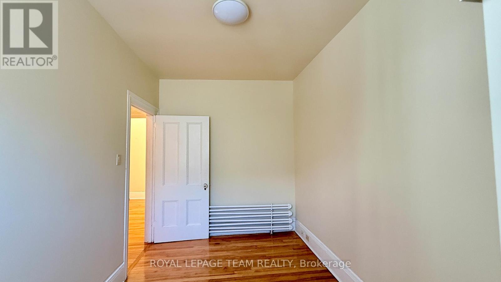 Two Bedroom for Rent in Ottawa – 2 – 14 GALT STREET, Ottawa – By Peter Sagos - Image 12