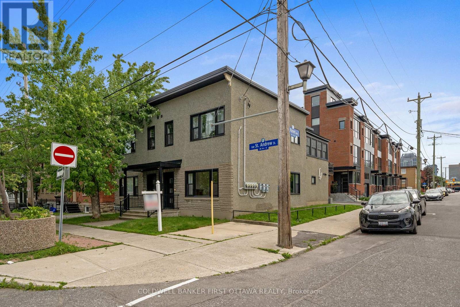 Incredible location in the Historic Byward Market!