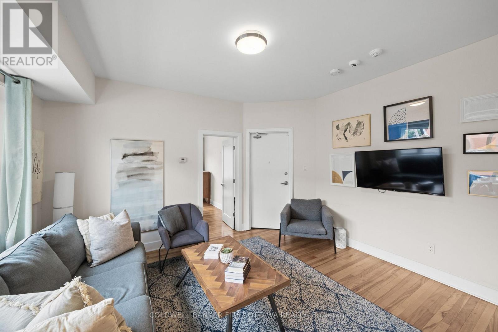 One Bedroom for Rent in Ottawa – 72 ST. ANDREW STREET, Ottawa – By Peter Sagos - Image 8