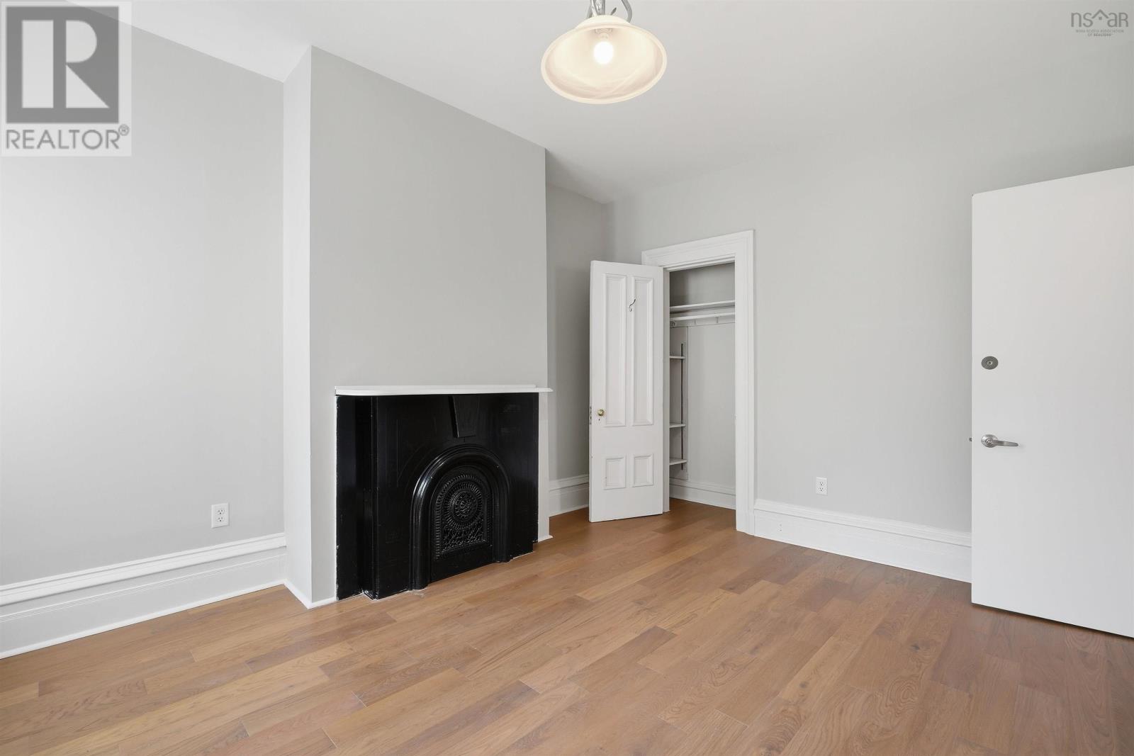 2281 Brunswick Street - 23