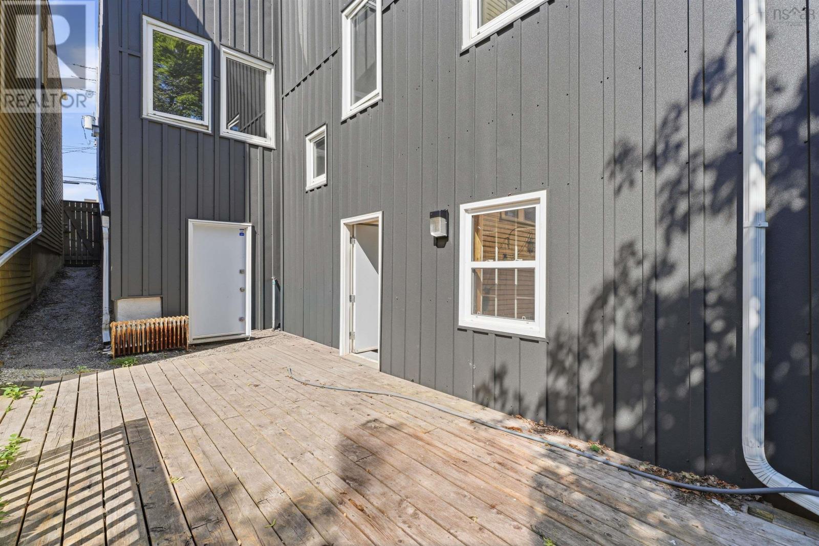 2281 Brunswick Street - 32