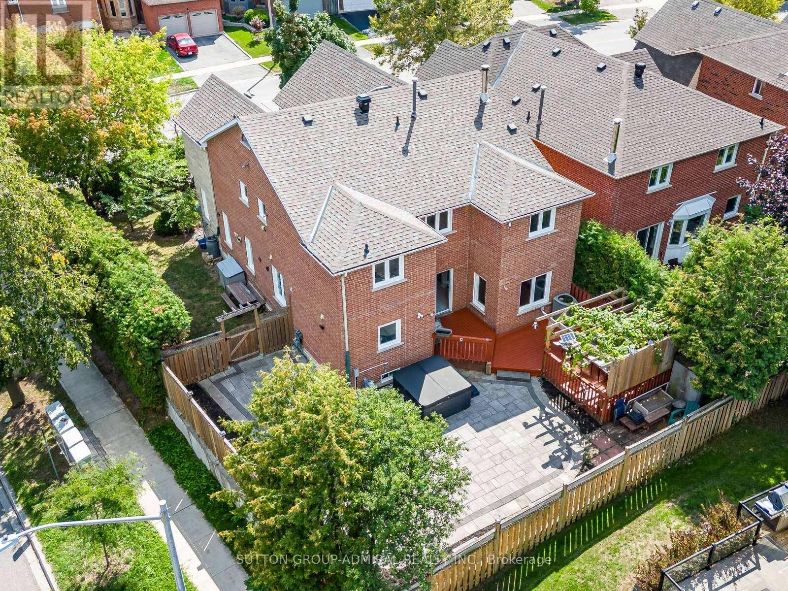98 ROSEDALE HEIGHTS DRIVE - 3