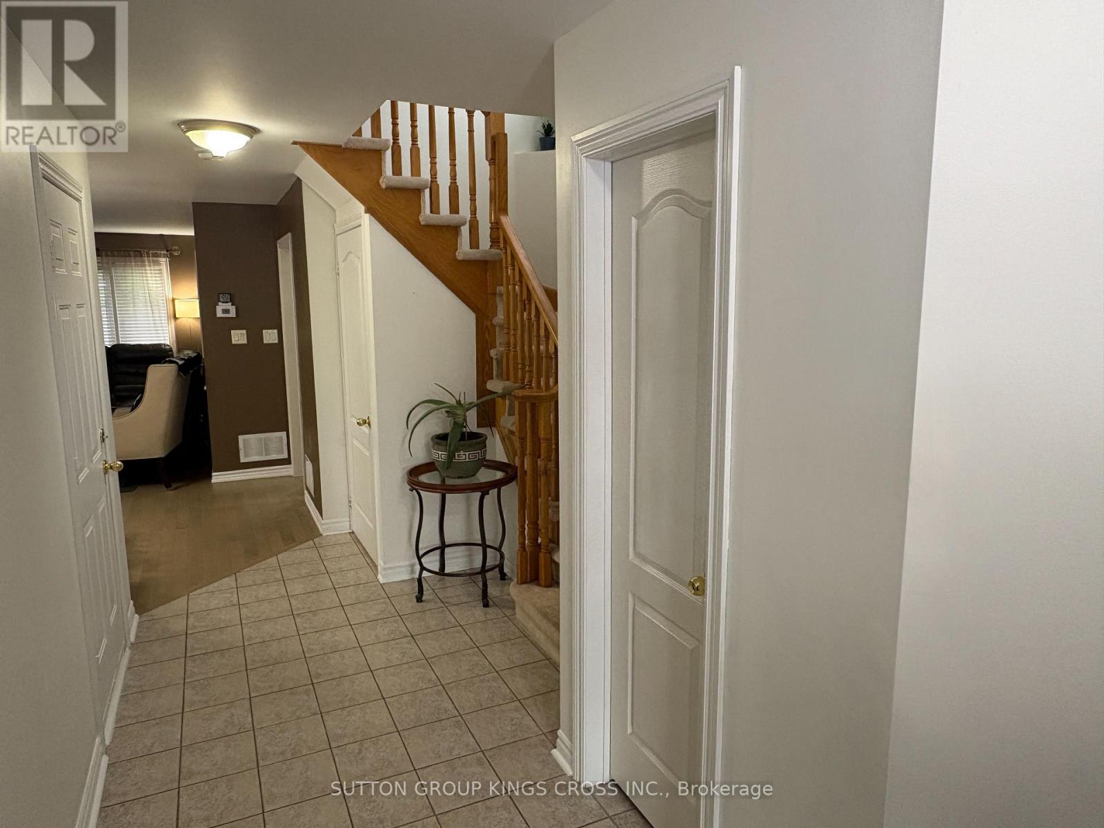63 MISTLEFLOWER COURT - 4