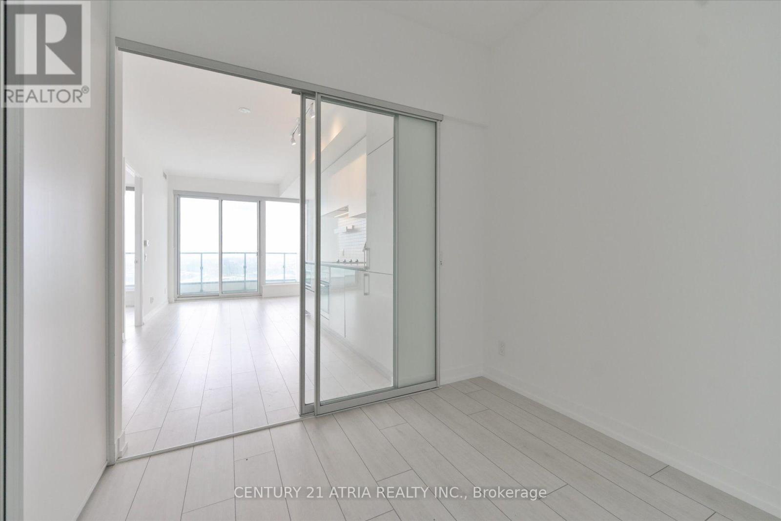 #4006 5 BUTTERMILL AVENUE - Image 13