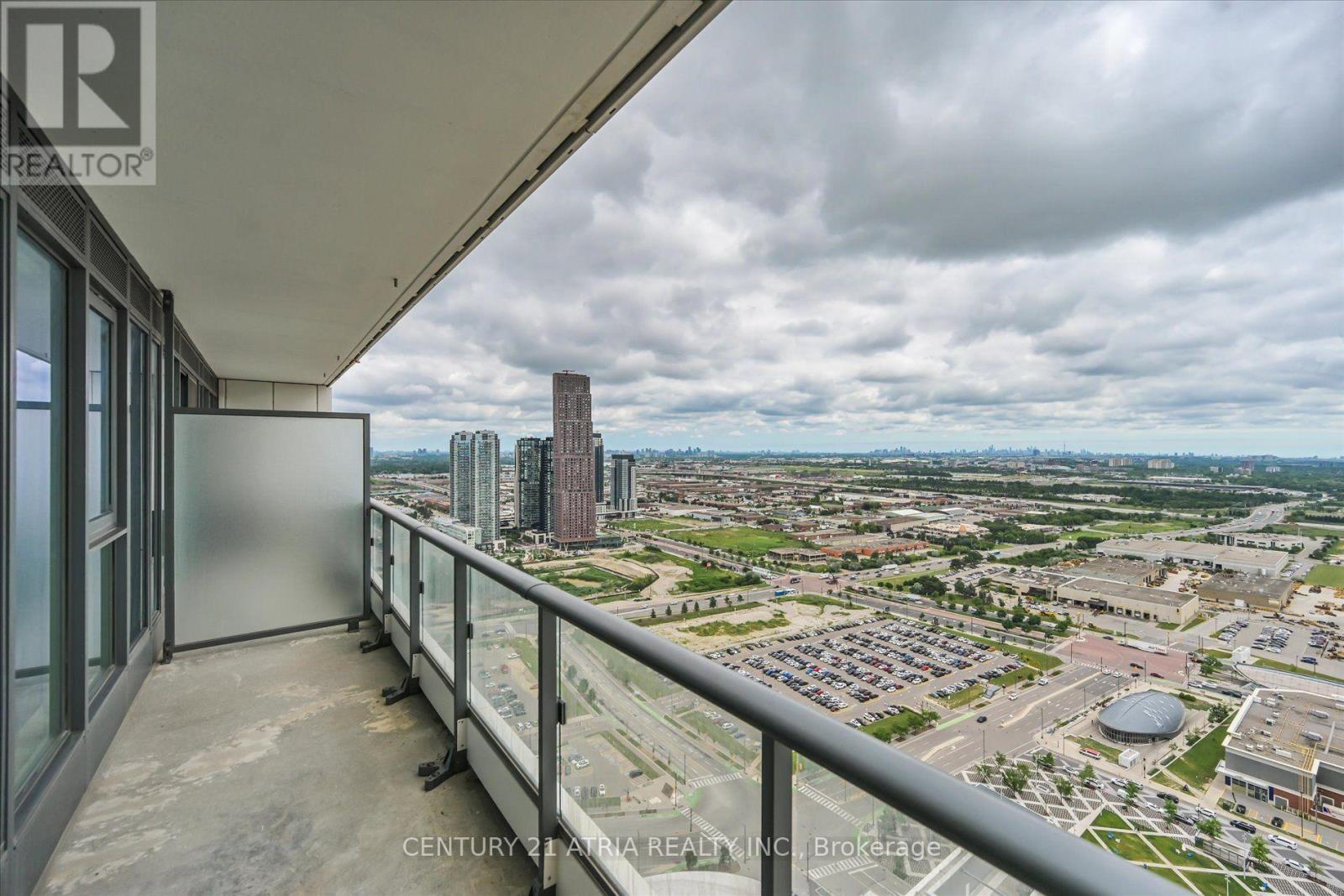#4006 5 BUTTERMILL AVENUE - Image 17